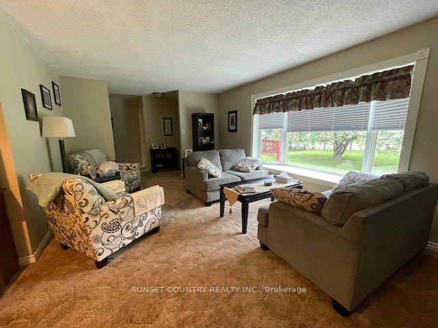 Photo 3 of 321 Boozhoo Avenue, Dryden, Government Road — HOMEH