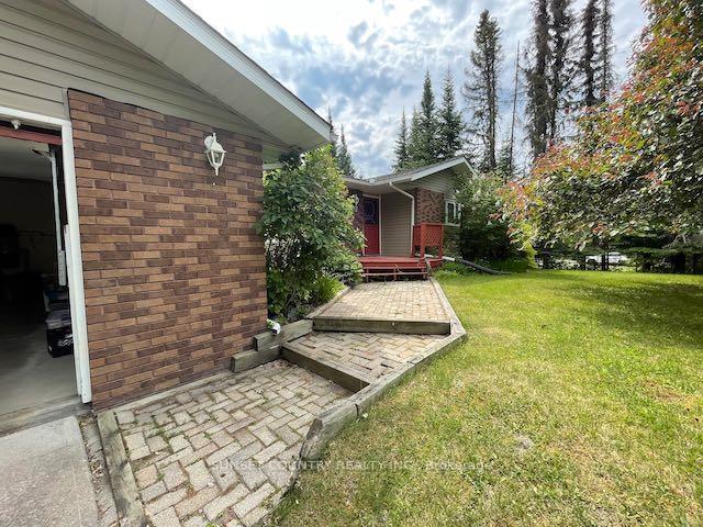 Photo 34 of 321 Boozhoo Avenue, Dryden, Government Road — HOMEH
