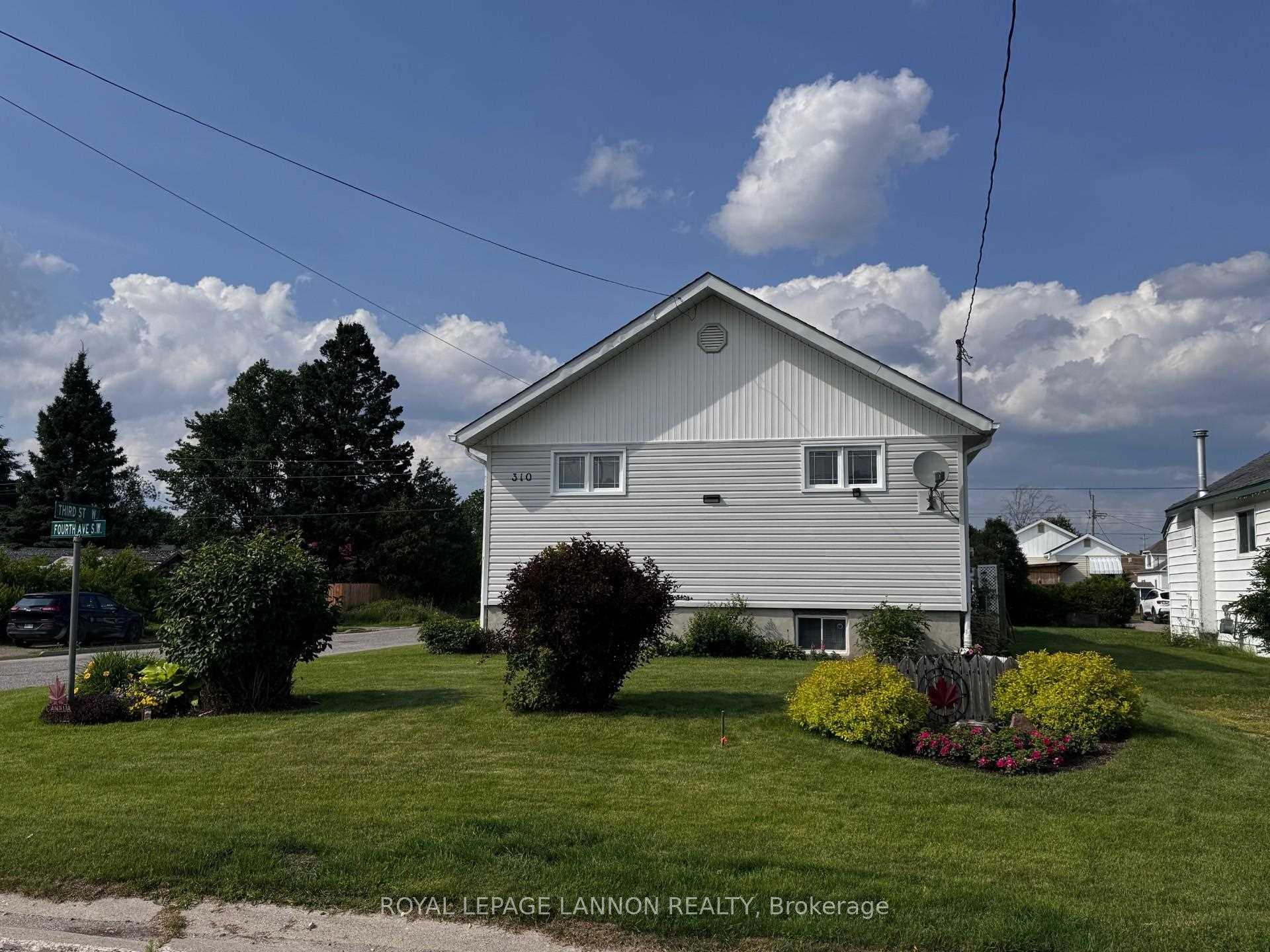 Photo 1 of 310 Fourth Ave SW, Greenstone — HOMEH