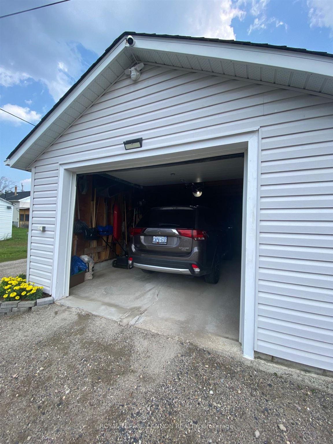 Photo 5 of 310 Fourth Ave SW, Greenstone — HOMEH