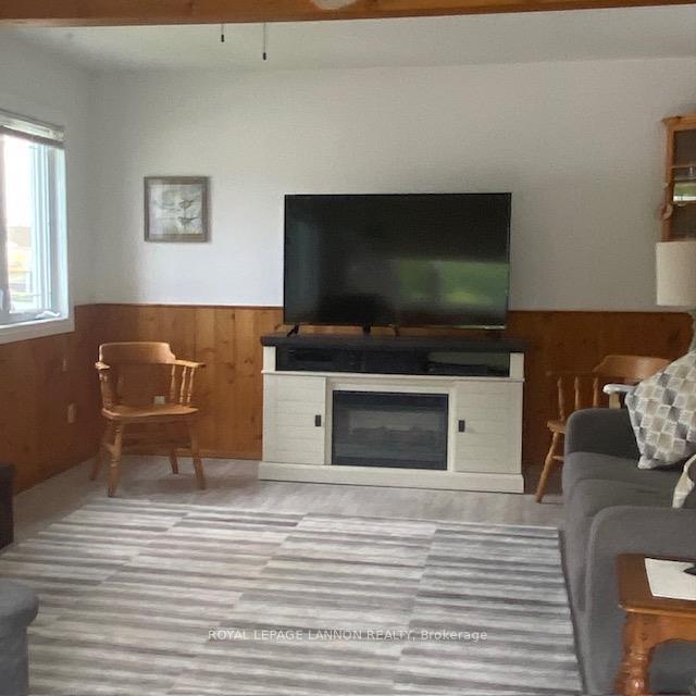 Photo 7 of 310 Fourth Ave SW, Greenstone — HOMEH