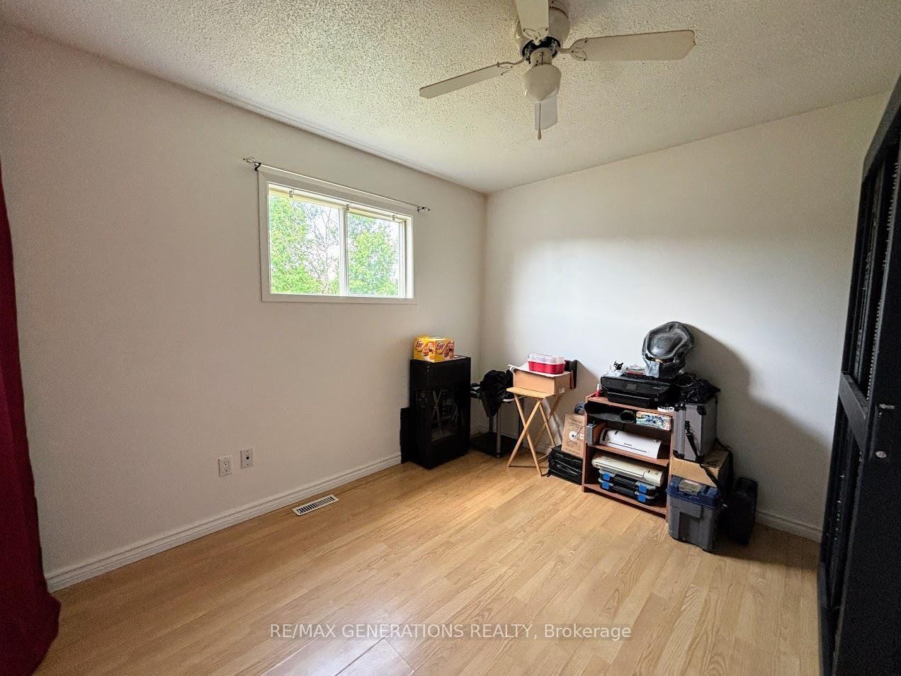 Photo 12 of 18 Hemlo Drive, Marathon — HOMEH