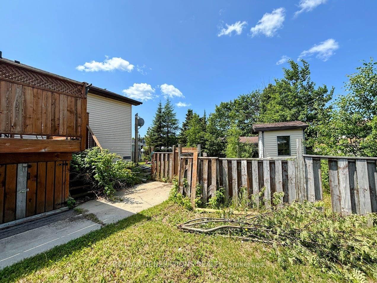 Photo 38 of 18 Hemlo Drive, Marathon — HOMEH