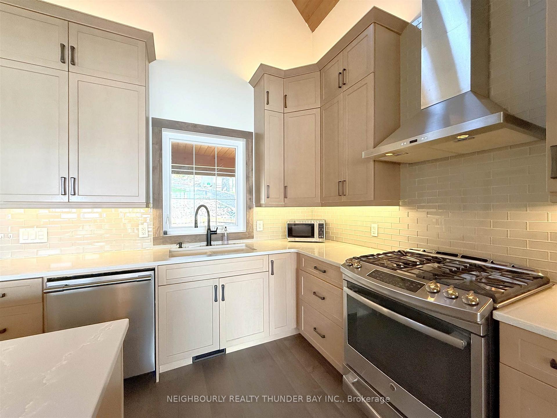 Photo 9 of 1245 Grandview Beach Road, Shuniah — HOMEH