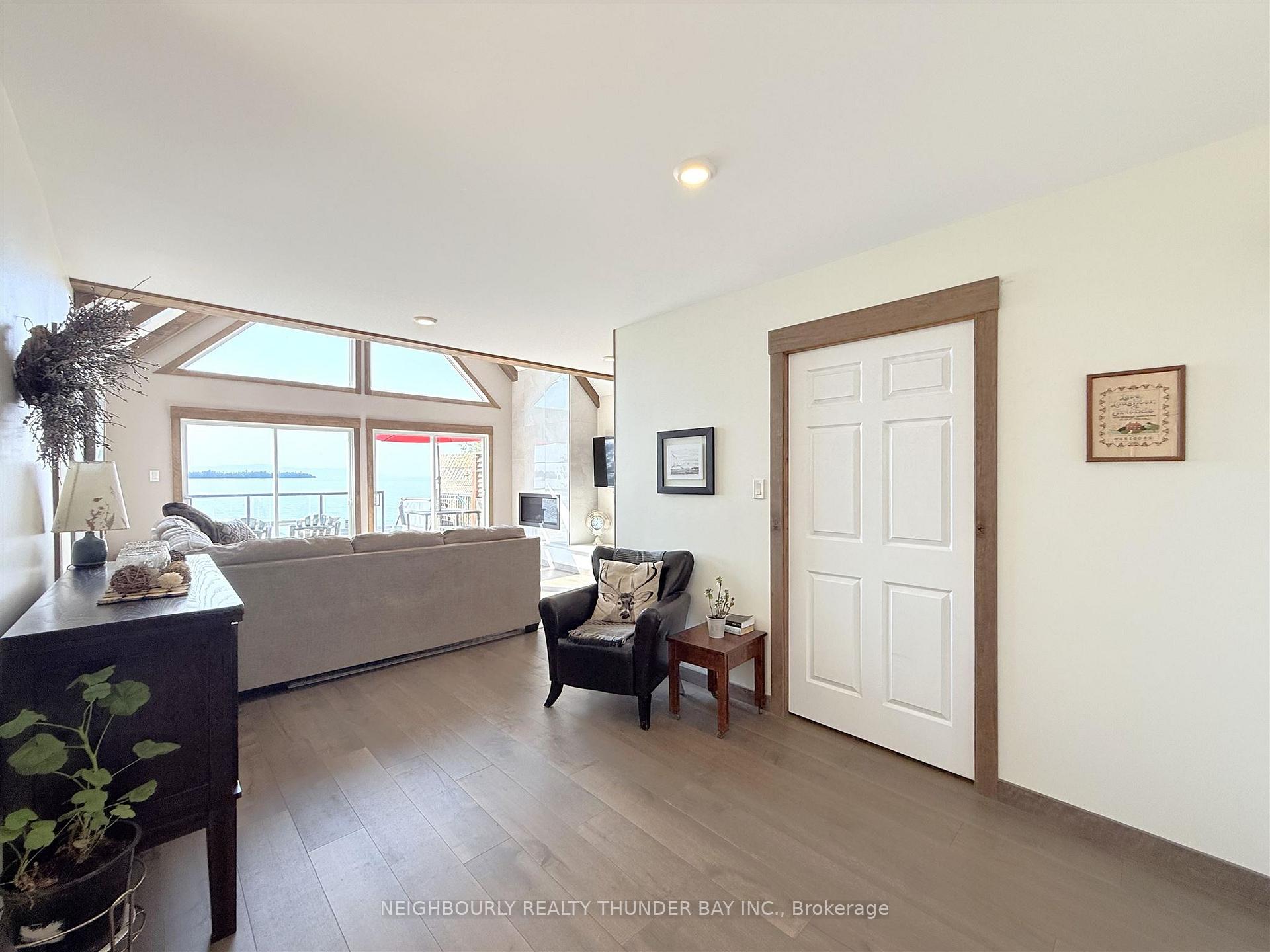 Photo 14 of 1245 Grandview Beach Road, Shuniah — HOMEH