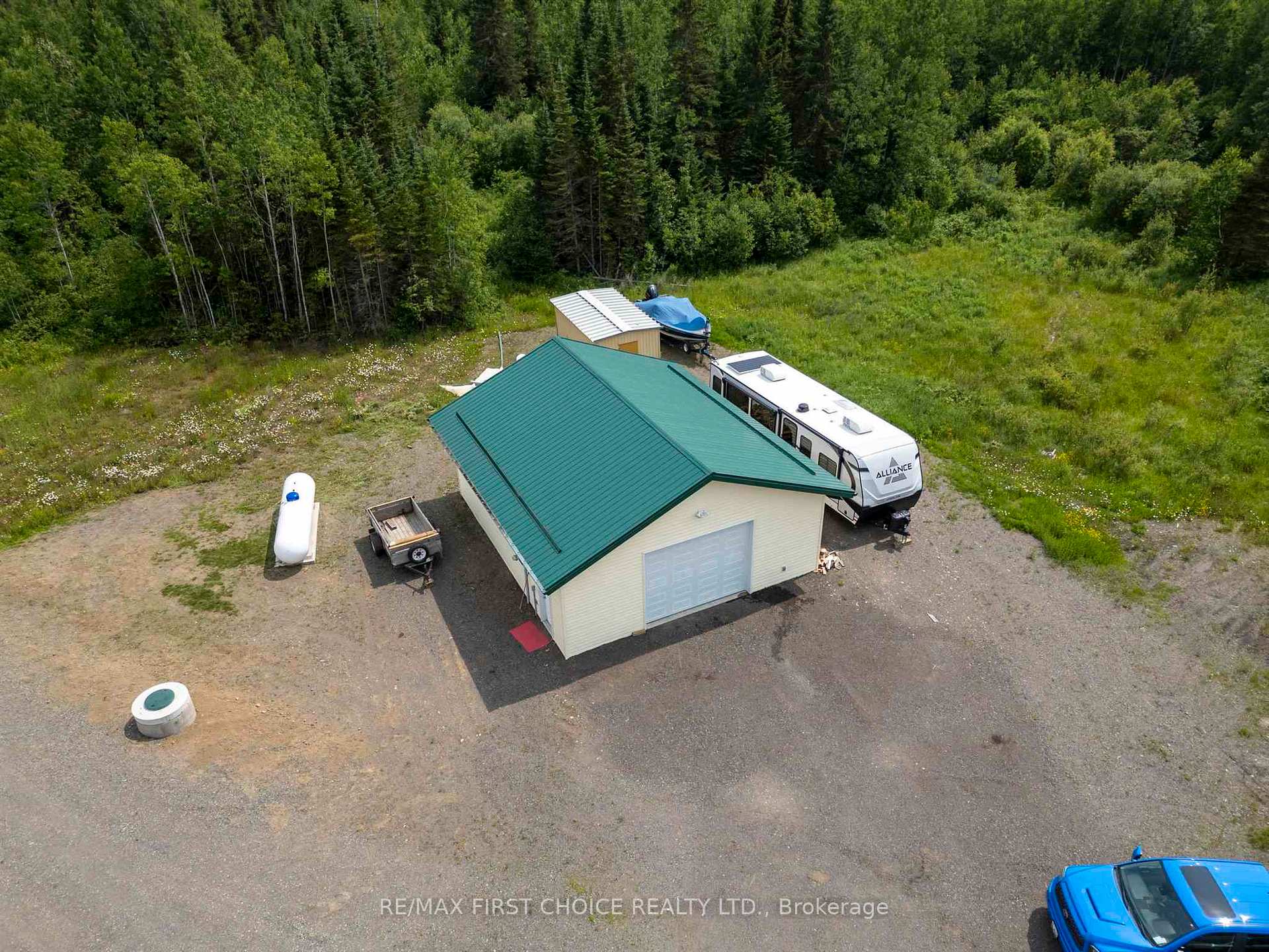 Photo 3 of 3105 East Auto Road, Thunder Bay Remote Area, Ware — HOMEH