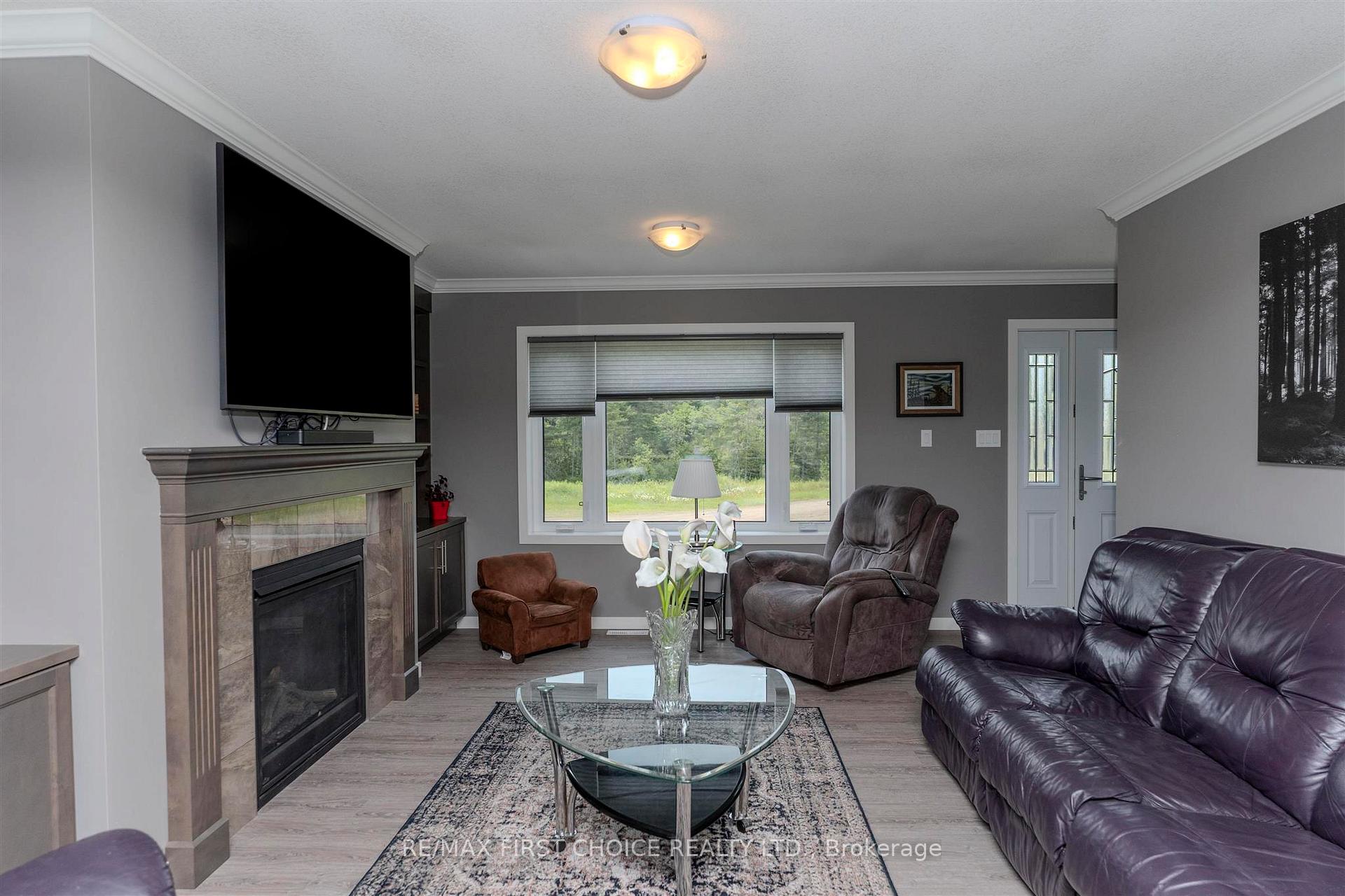 Photo 5 of 3105 East Auto Road, Thunder Bay Remote Area, Ware — HOMEH