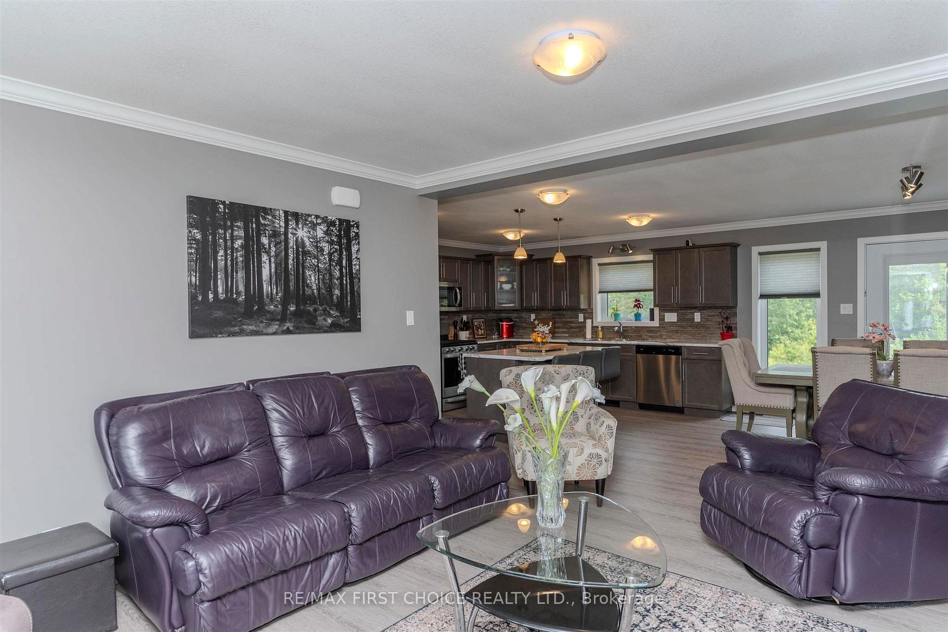 Photo 10 of 3105 East Auto Road, Thunder Bay Remote Area, Ware — HOMEH