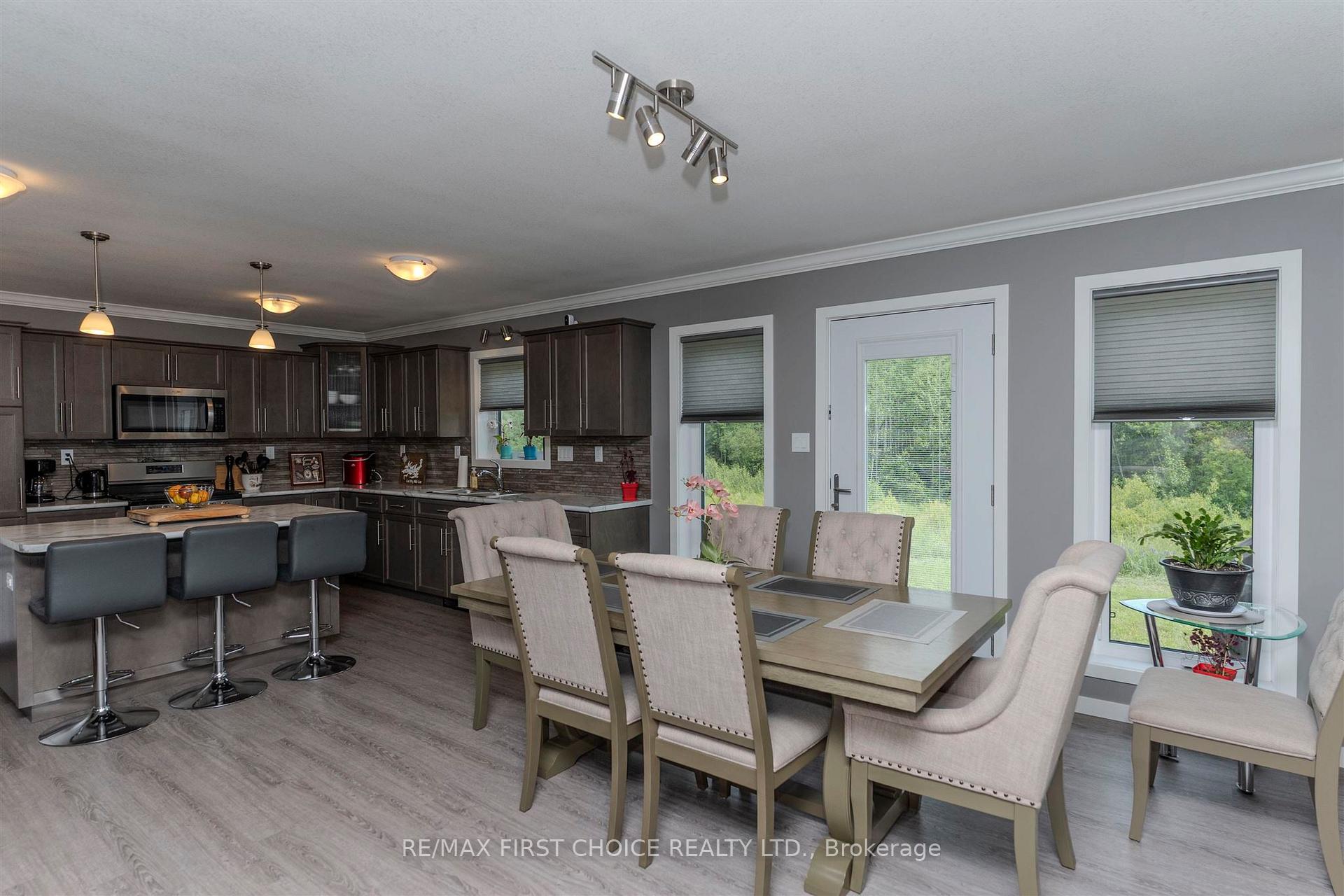 Photo 13 of 3105 East Auto Road, Thunder Bay Remote Area, Ware — HOMEH