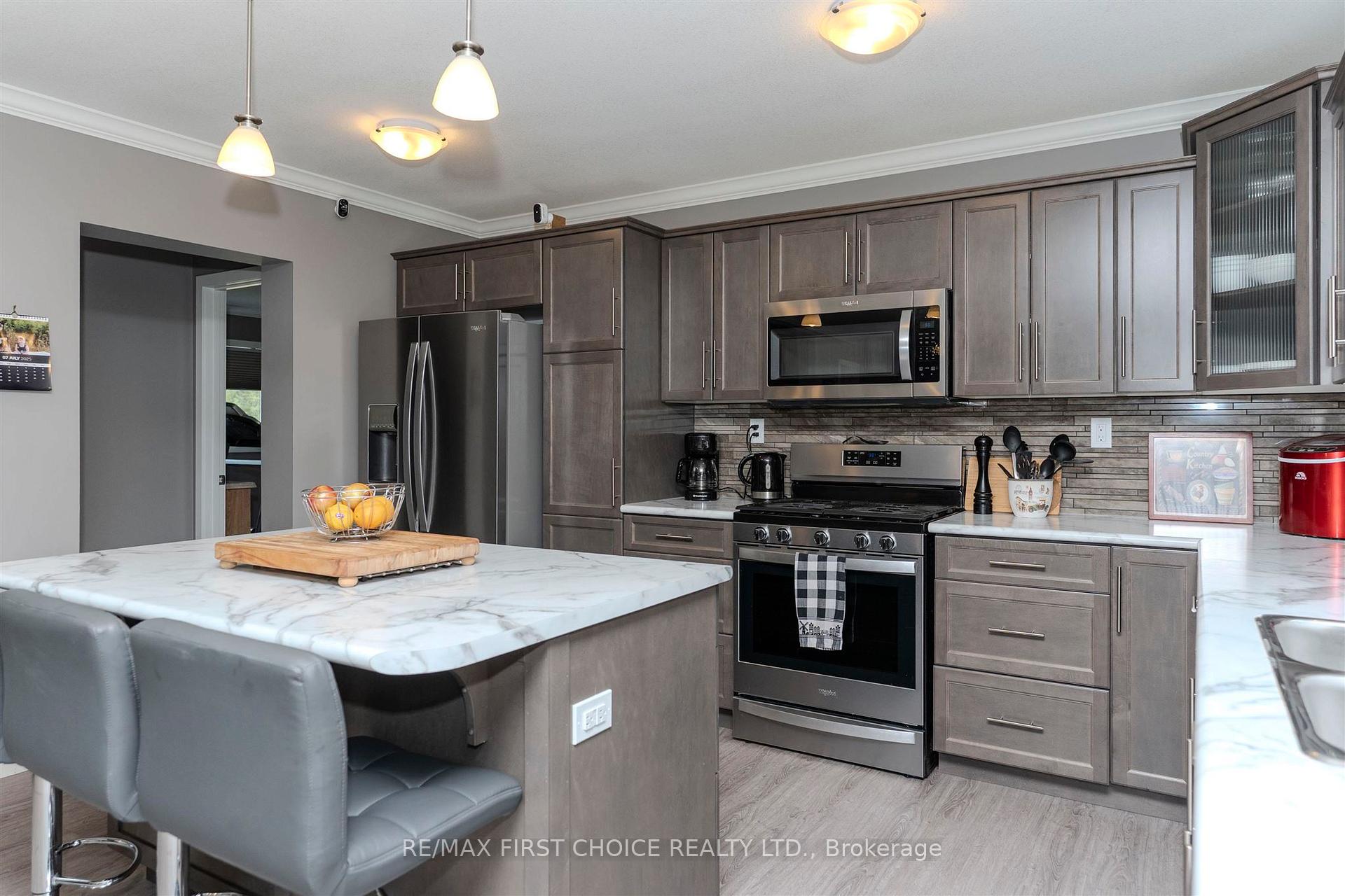 Photo 16 of 3105 East Auto Road, Thunder Bay Remote Area, Ware — HOMEH