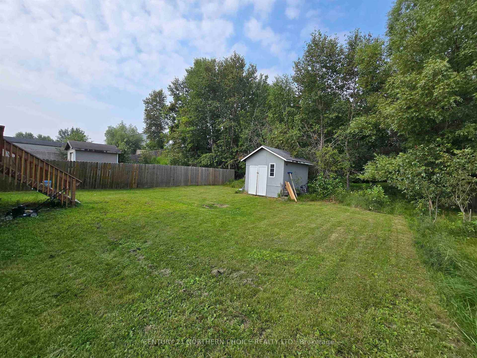 Photo 6 of 4 Sunset Place, Kenora, Evergreen — HOMEH