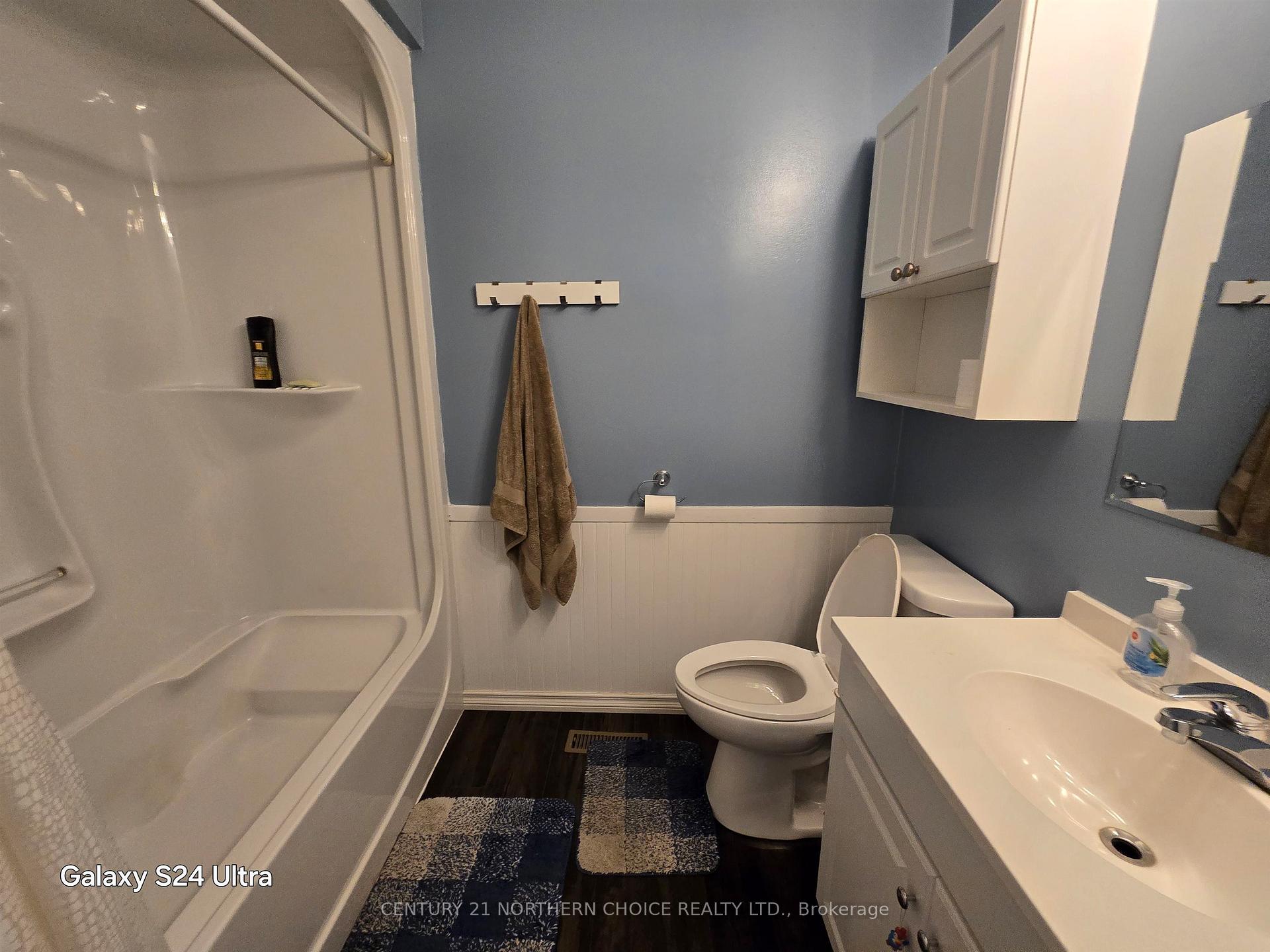 Photo 12 of 4 Sunset Place, Kenora, Evergreen — HOMEH