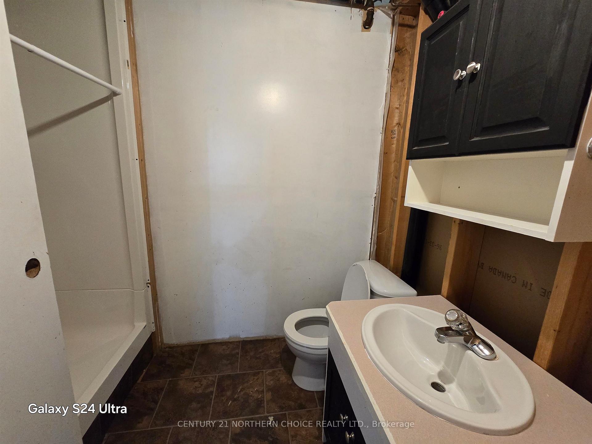 Photo 23 of 4 Sunset Place, Kenora, Evergreen — HOMEH