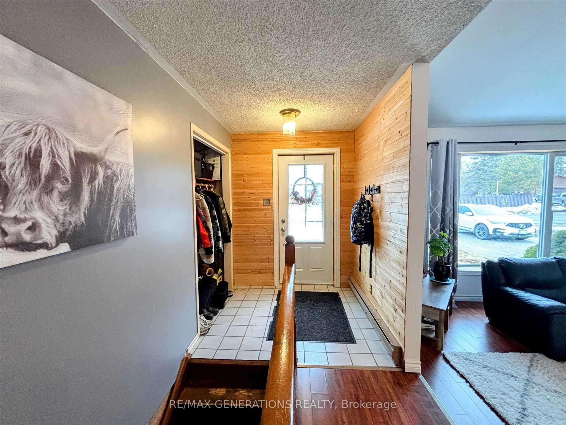 Photo 2 of 75 Hemlo Drive, Marathon — HOMEH