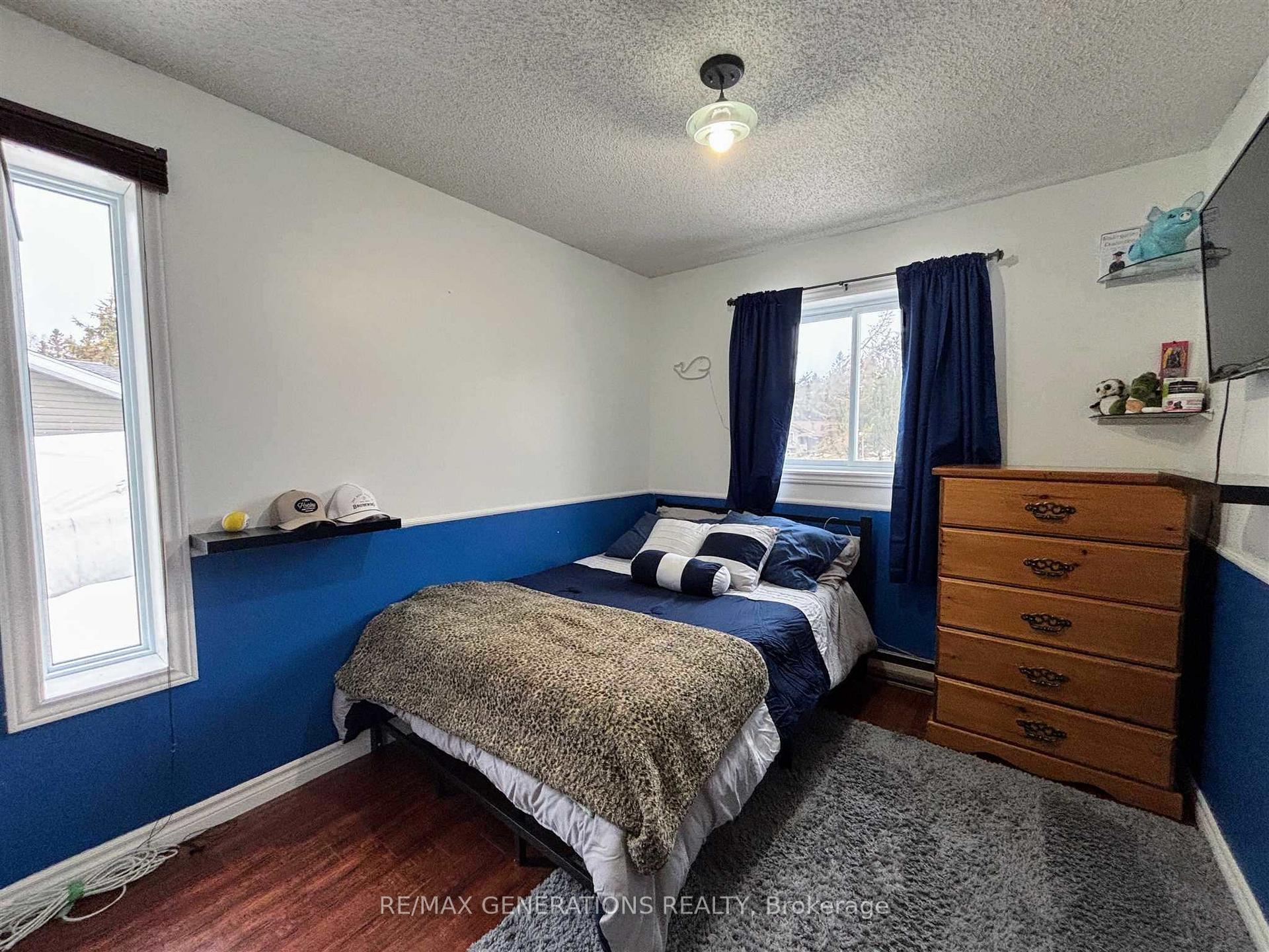 Photo 14 of 75 Hemlo Drive, Marathon — HOMEH