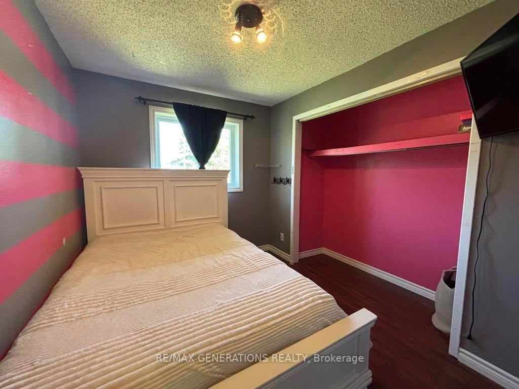 Photo 17 of 75 Hemlo Drive, Marathon — HOMEH