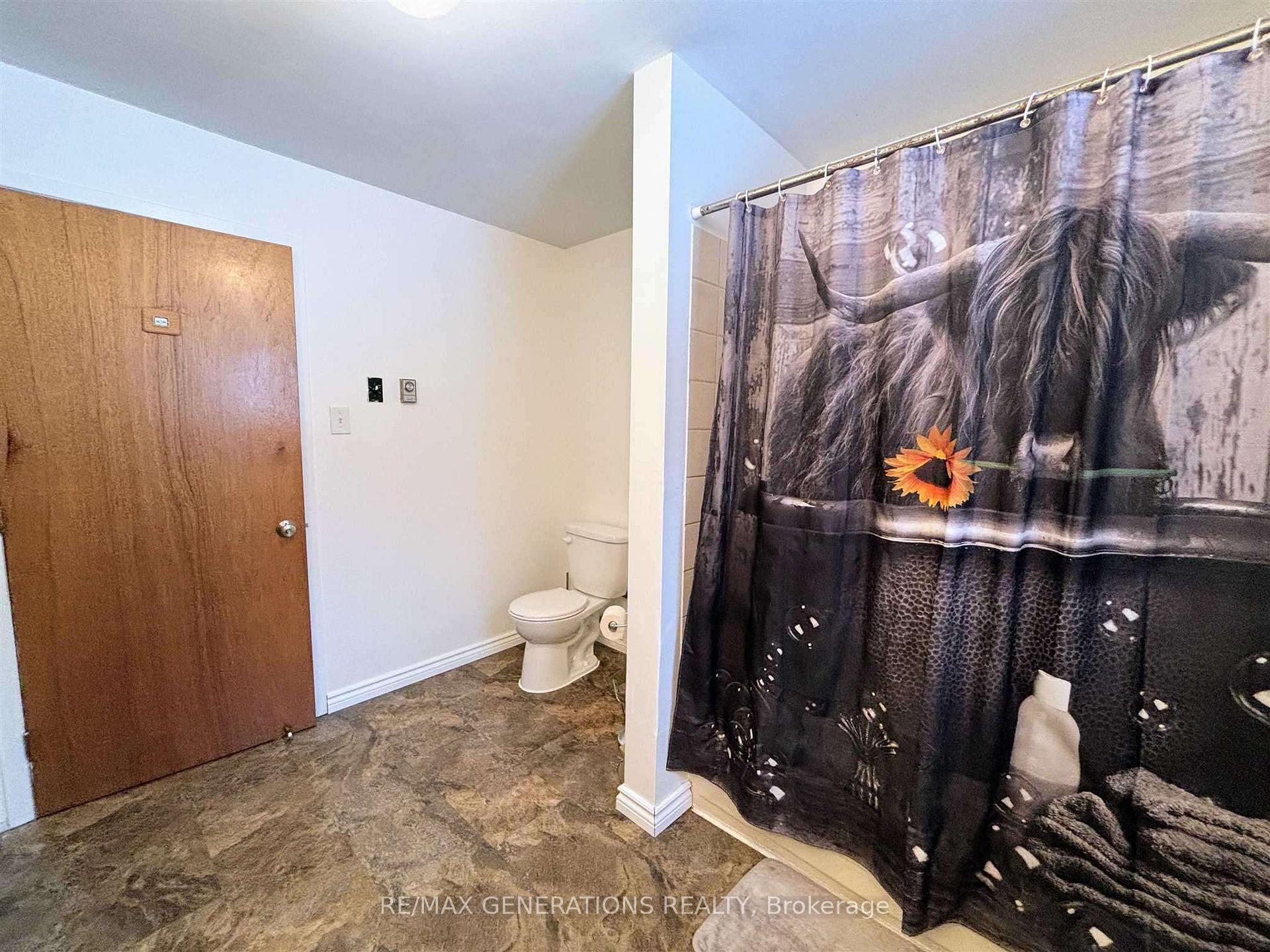 Photo 21 of 75 Hemlo Drive, Marathon — HOMEH