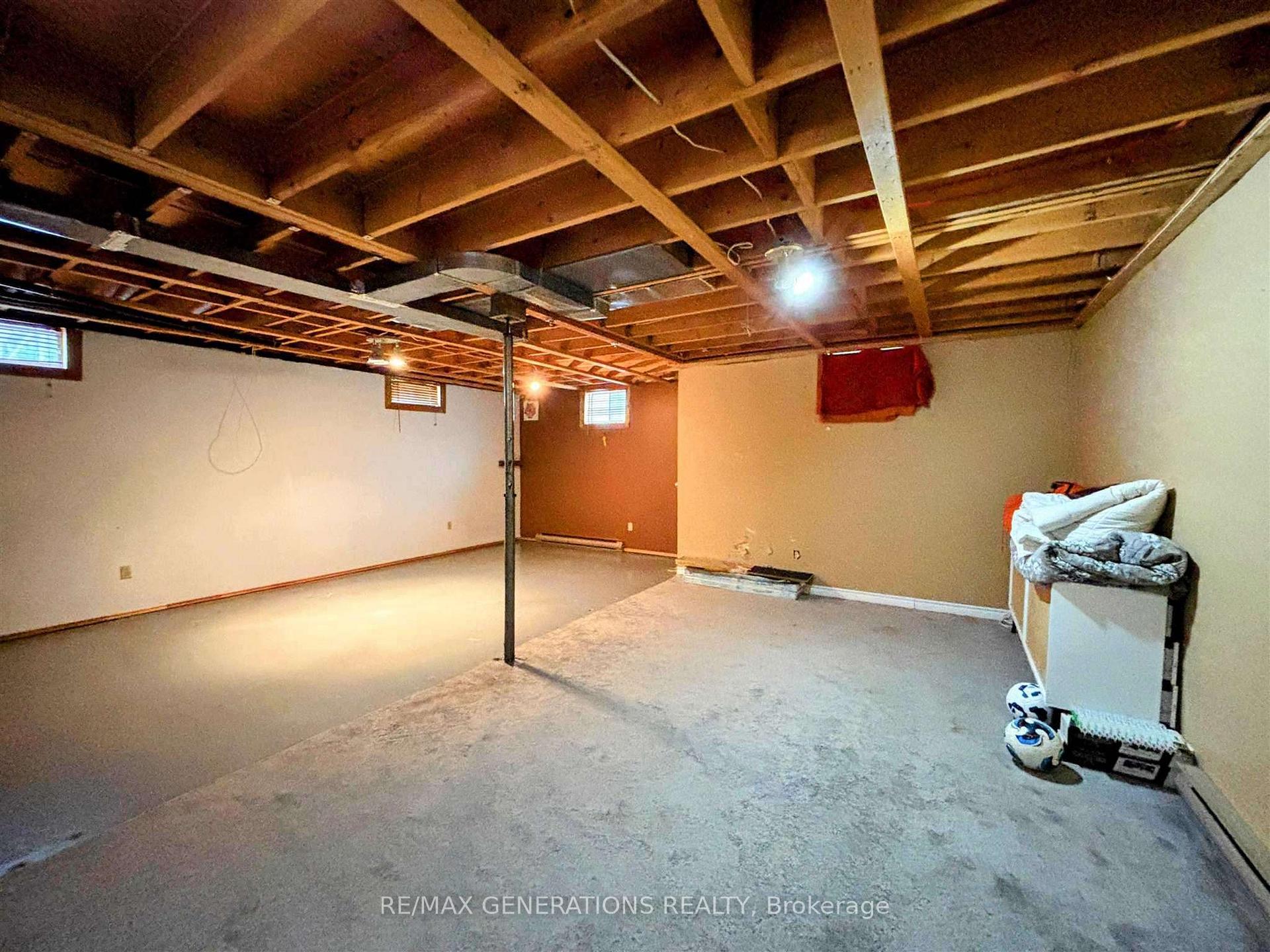 Photo 27 of 75 Hemlo Drive, Marathon — HOMEH