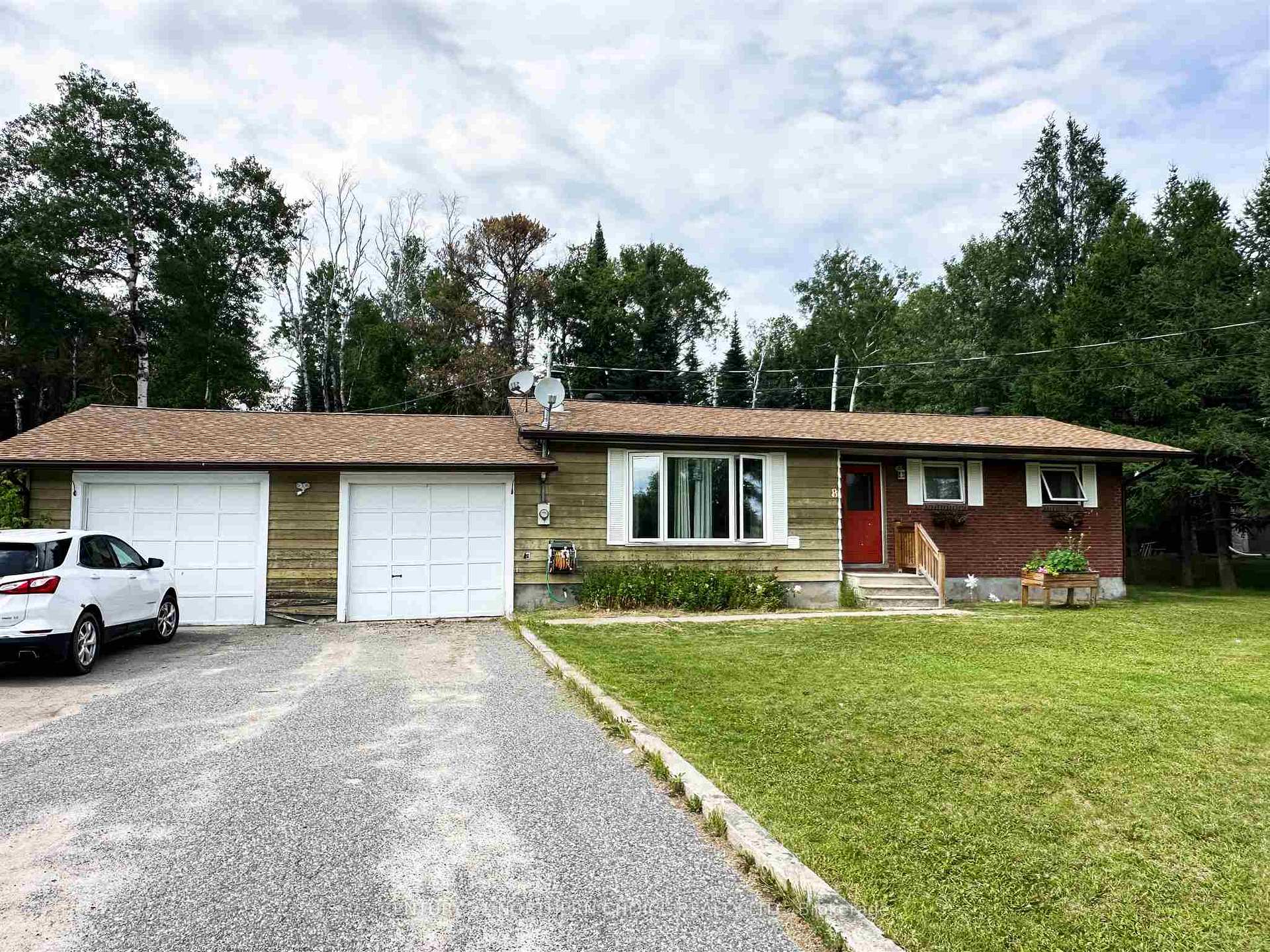 Photo 2 of 8 Laverty Road, Red Lake — HOMEH