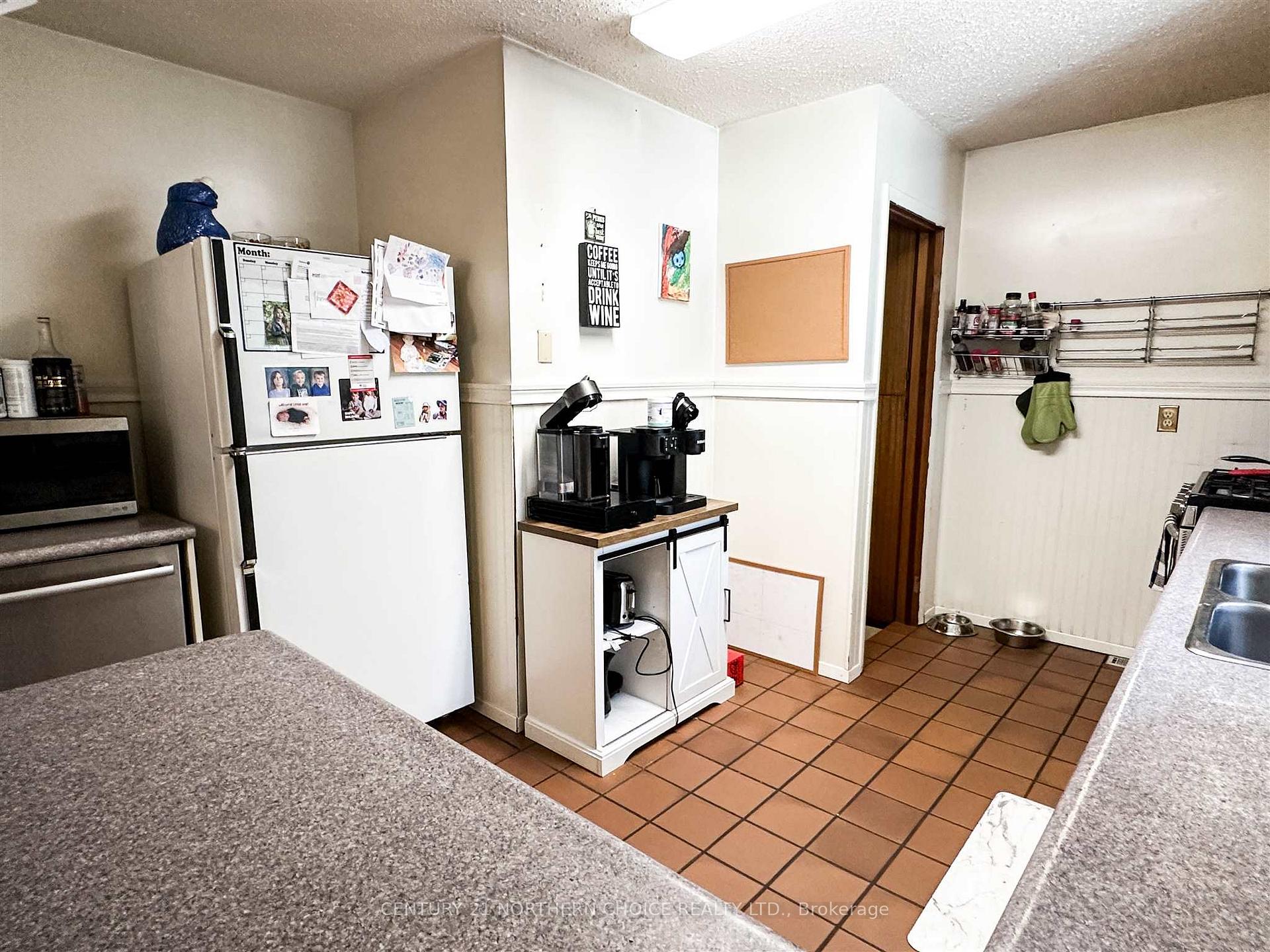 Photo 8 of 8 Laverty Road, Red Lake — HOMEH