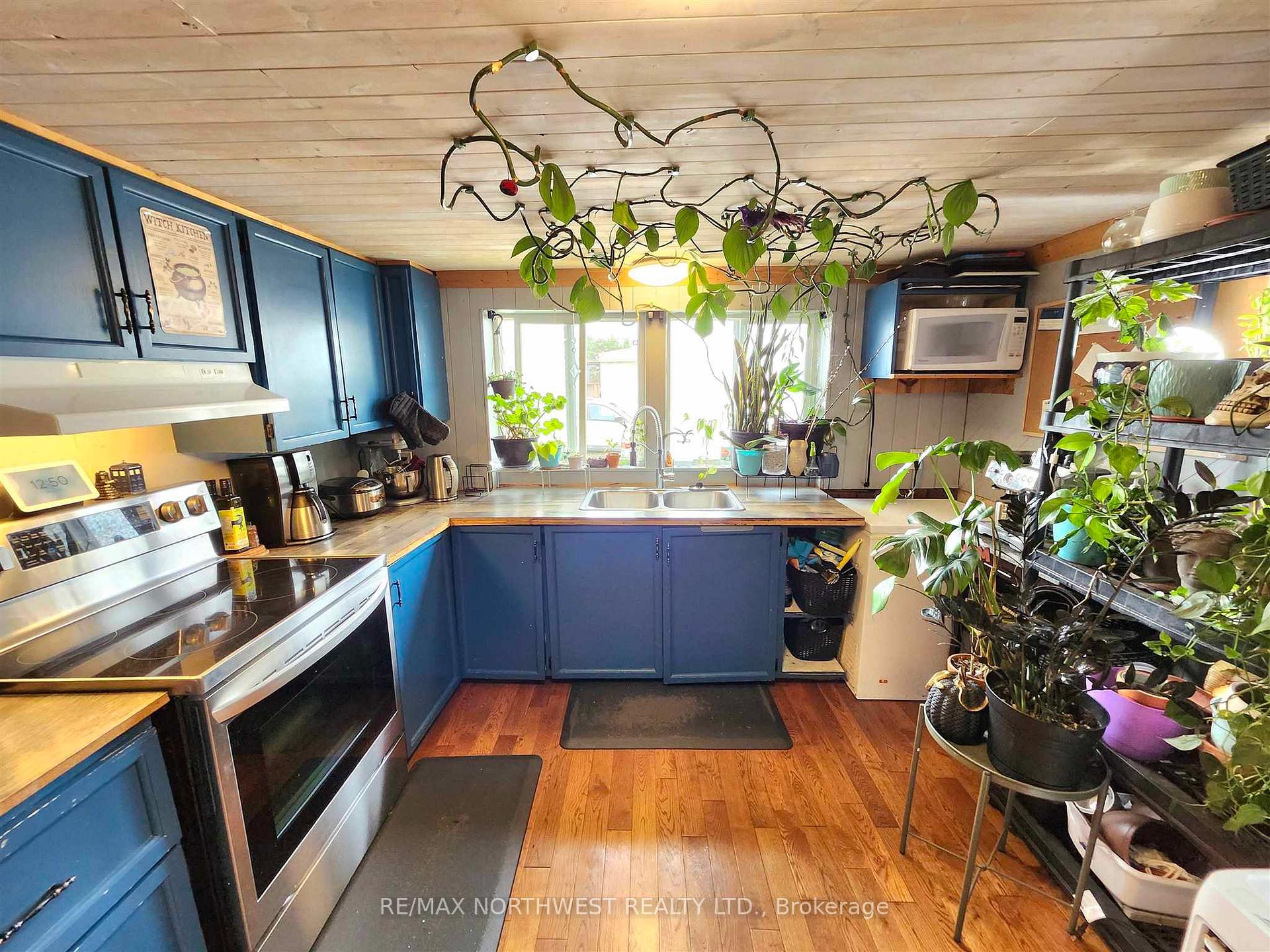 Photo 3 of Unit 22, 478 Rabbit Lake Road, Kenora, Rabbit Lake — HOMEH