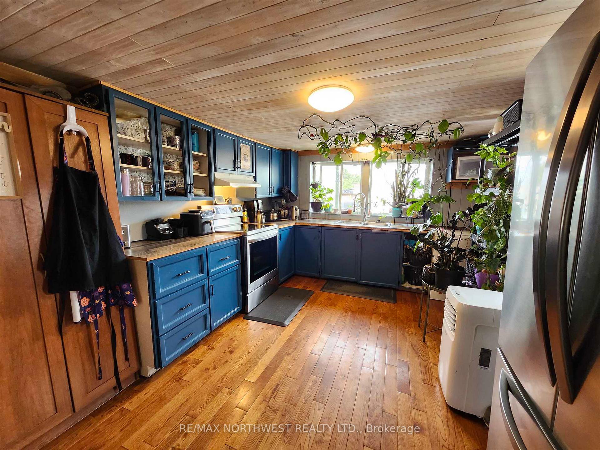 Photo 4 of Unit 22, 478 Rabbit Lake Road, Kenora, Rabbit Lake — HOMEH
