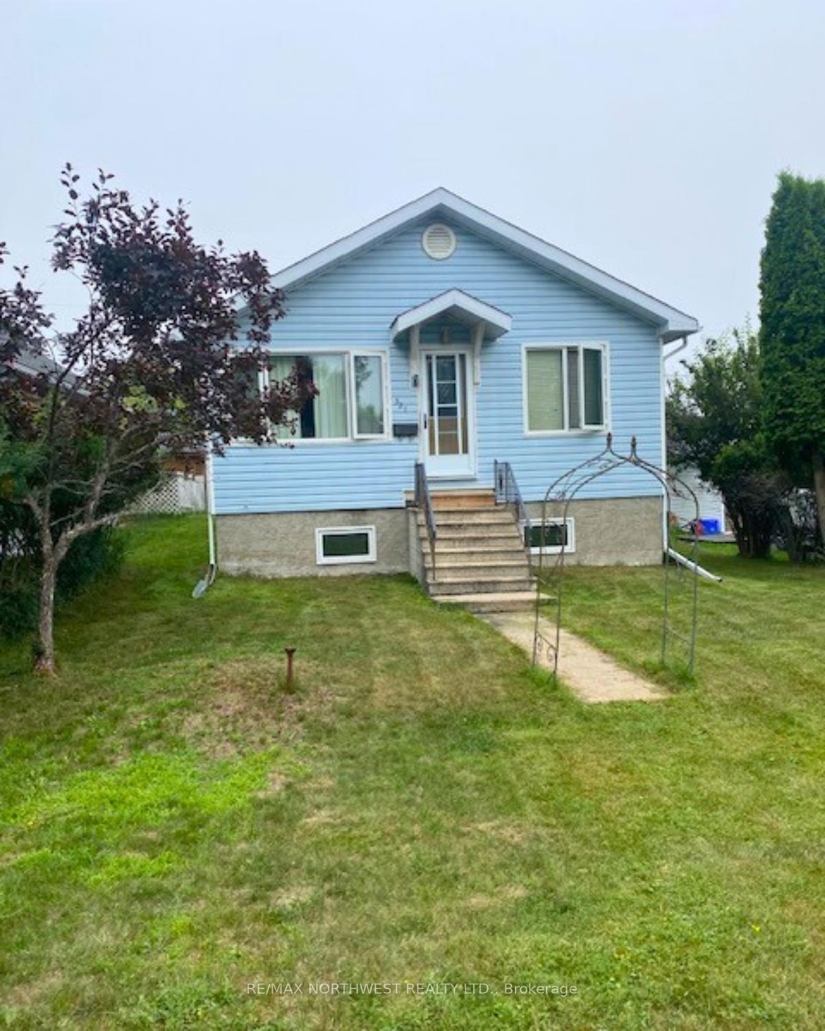 Photo 3 of 321 Trojan Avenue, Kenora, Ride Out — HOMEH