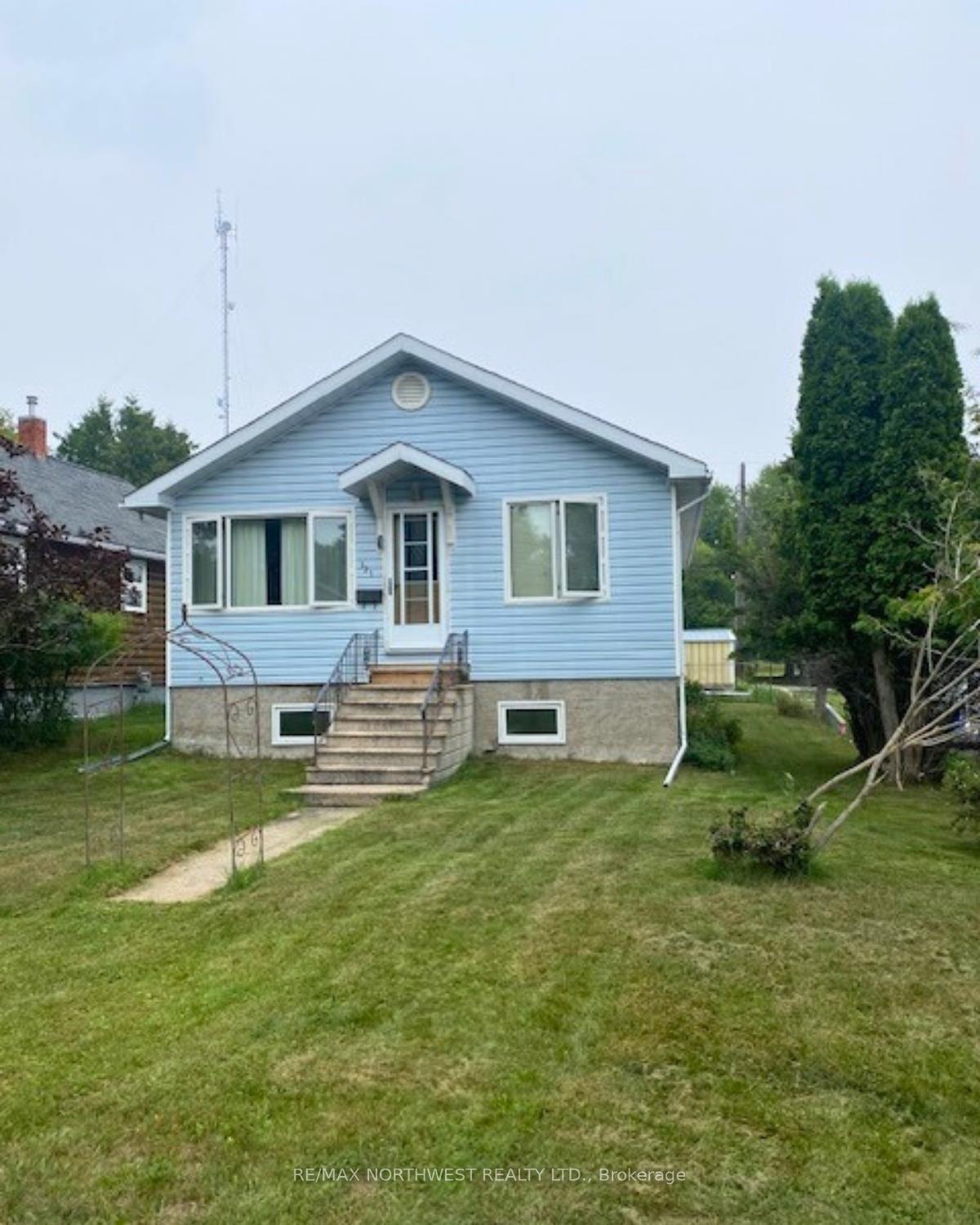 Photo 4 of 321 Trojan Avenue, Kenora, Ride Out — HOMEH