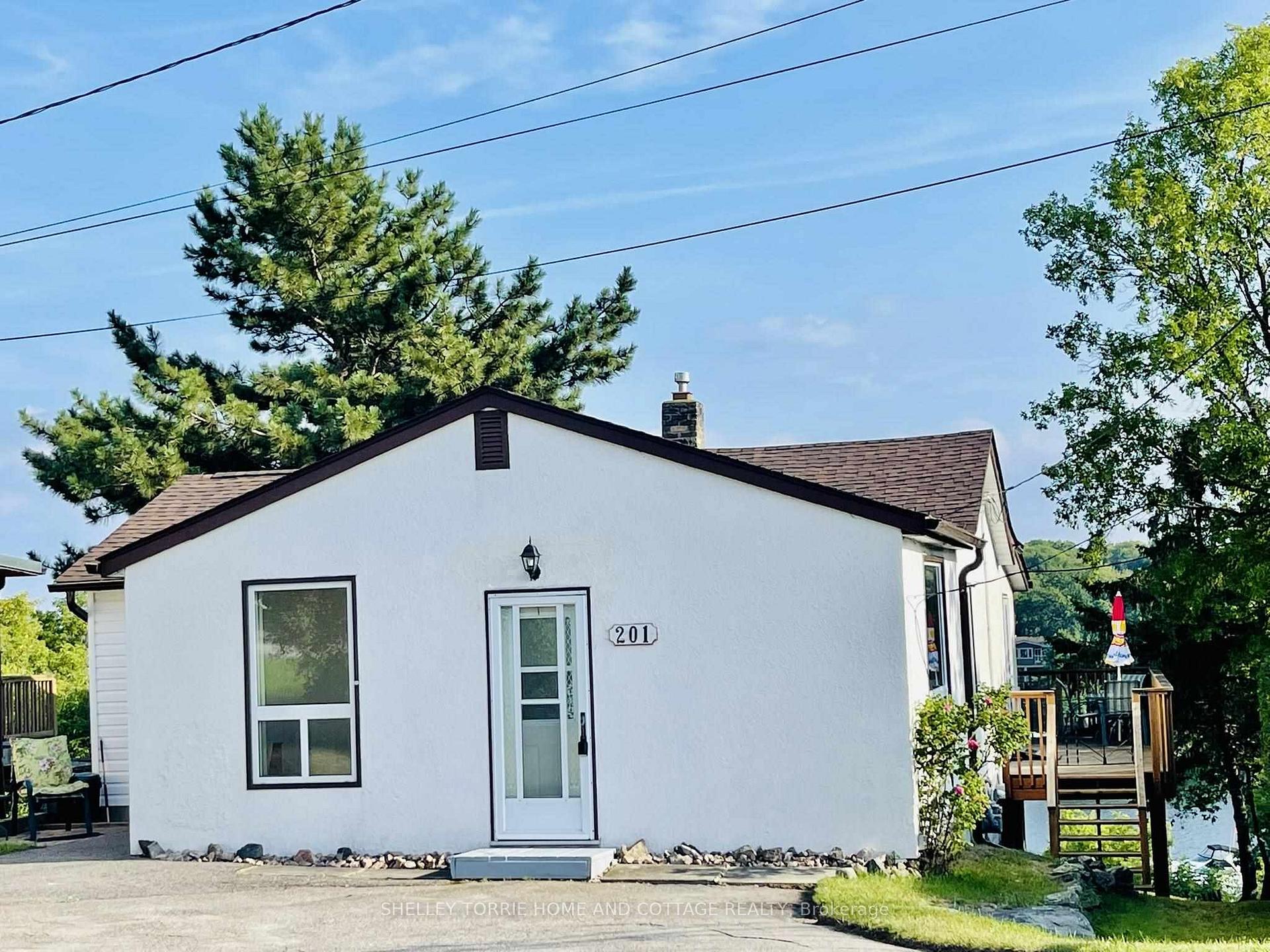 Photo 1 of 201 Government Road, Kenora, Keewatin — HOMEH