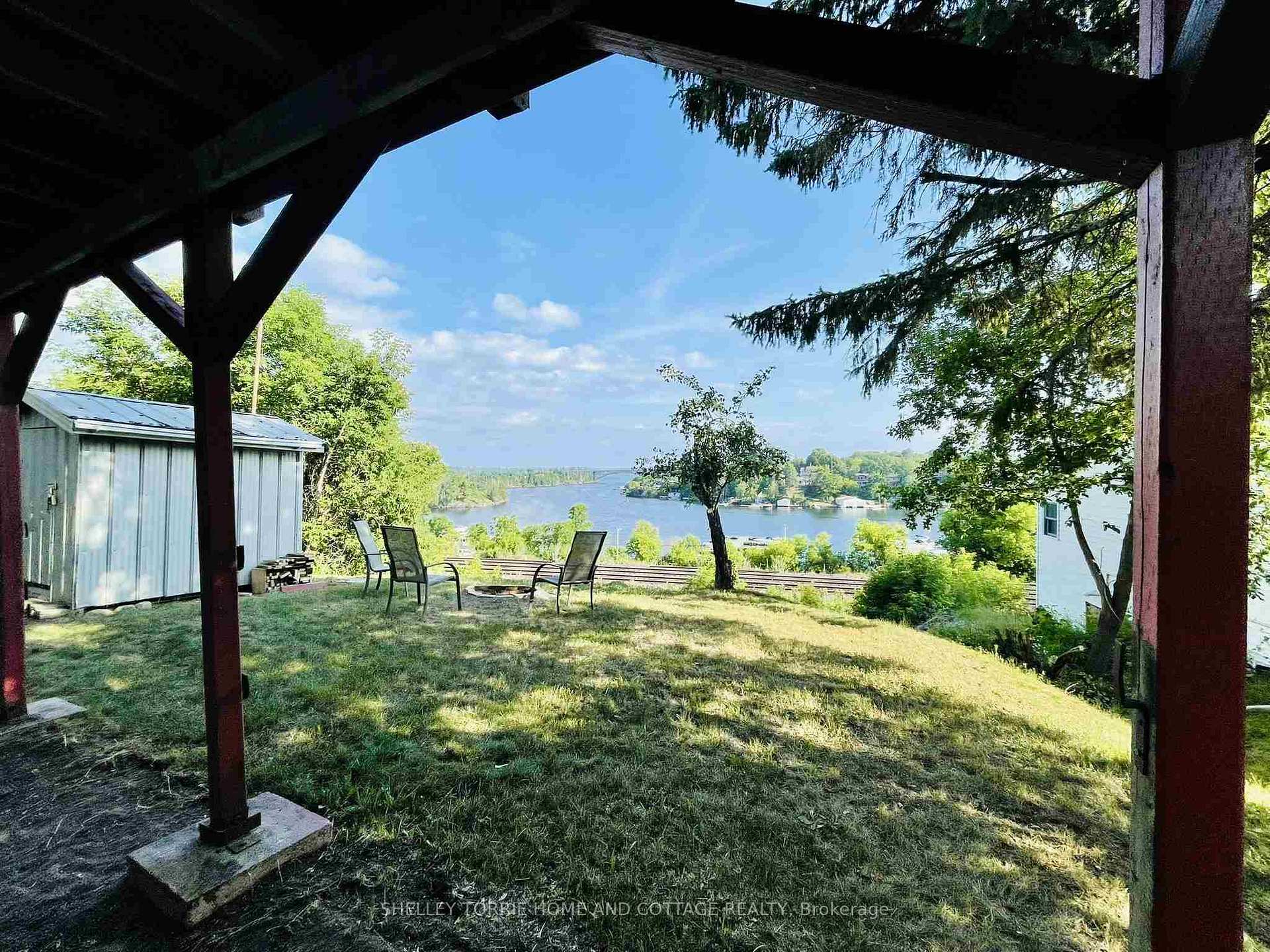 Photo 15 of 201 Government Road, Kenora, Keewatin — HOMEH