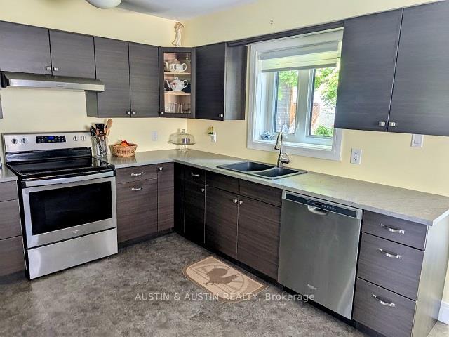 Photo 2 of 103 Earl Avenue, Dryden, Riverview — HOMEH
