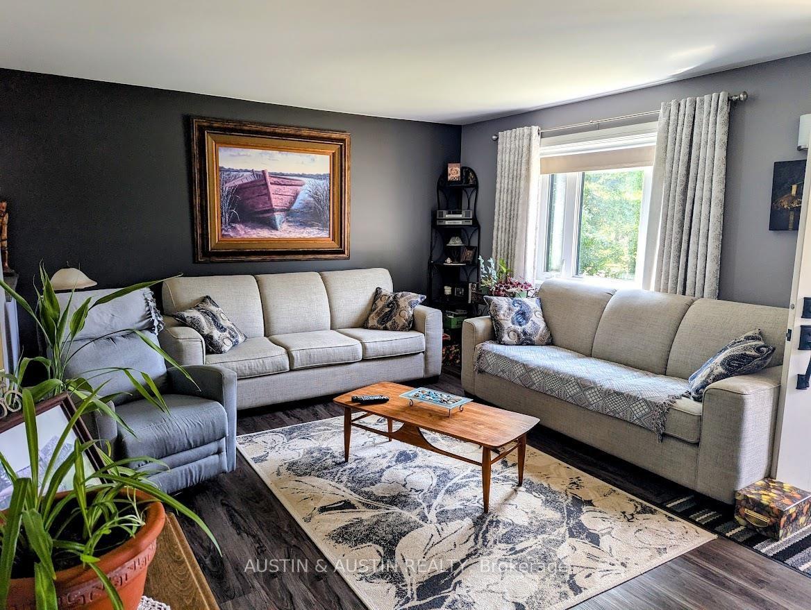 Photo 7 of 103 Earl Avenue, Dryden, Riverview — HOMEH