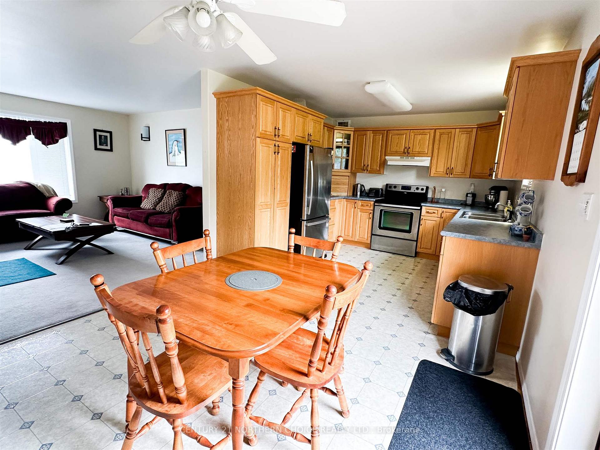 Photo 6 of 7 Dupont Drive, Red Lake — HOMEH