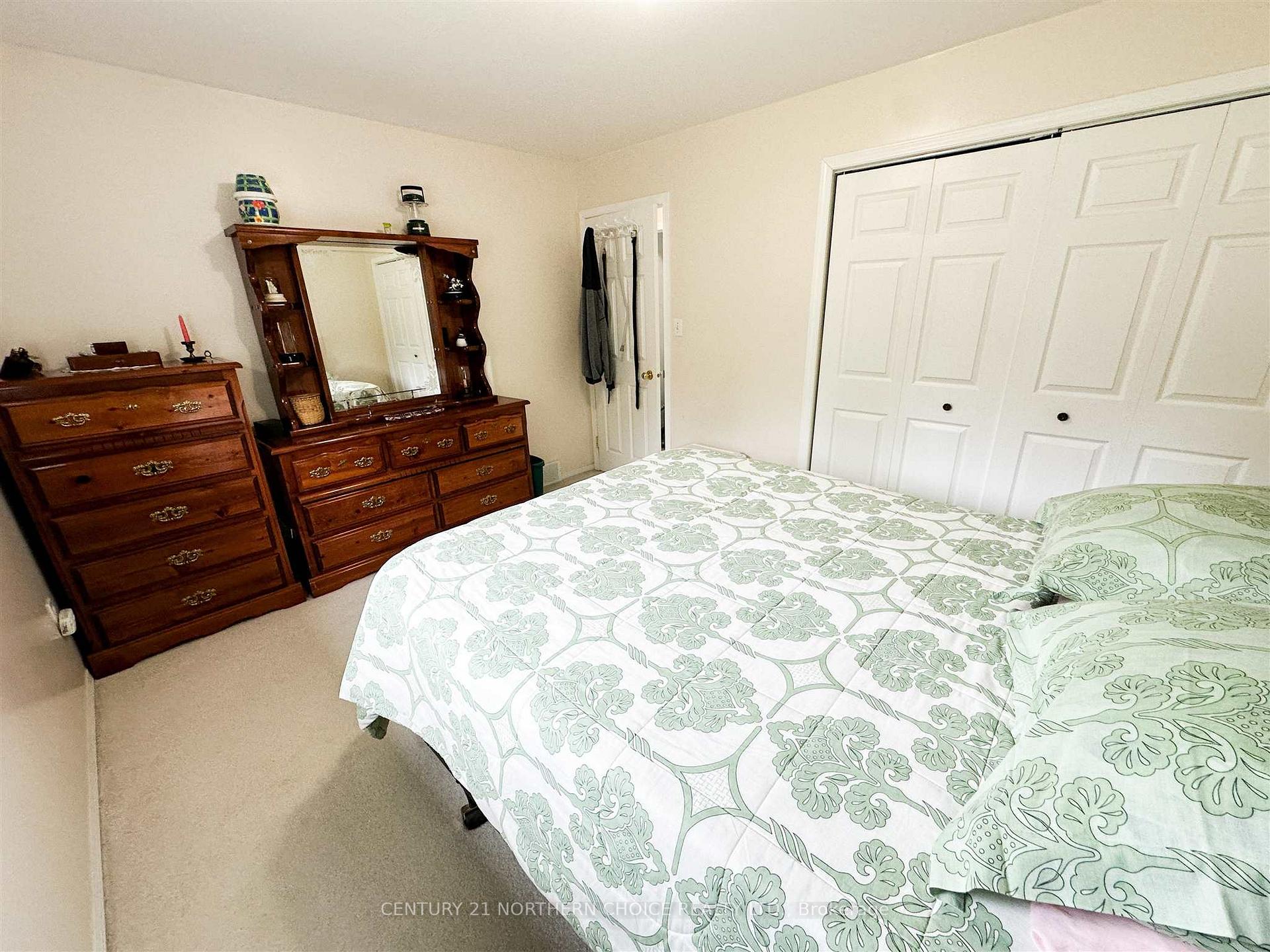 Photo 12 of 7 Dupont Drive, Red Lake — HOMEH