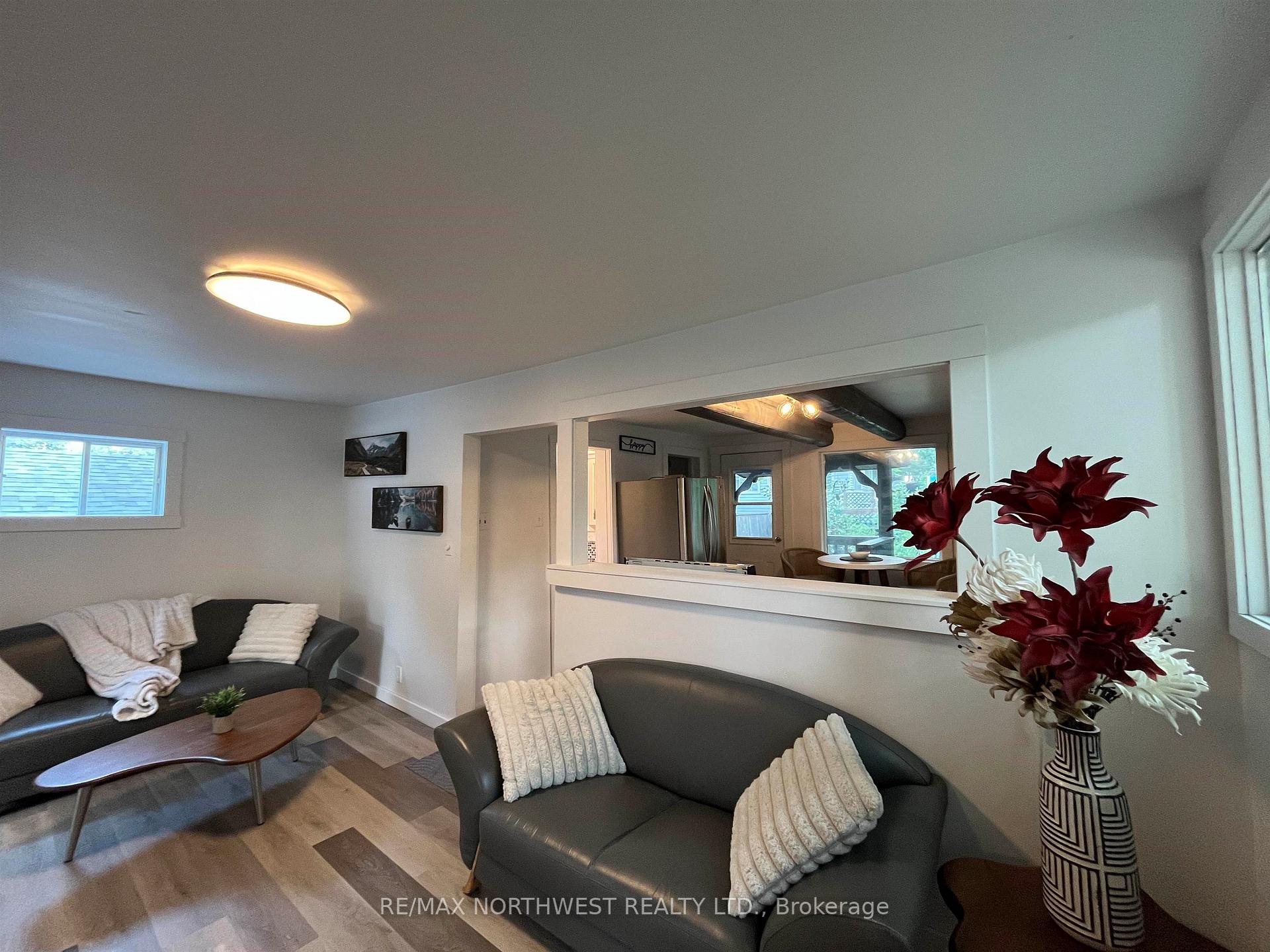 Photo 10 of 331 Third Street South, Kenora, Downtown — HOMEH