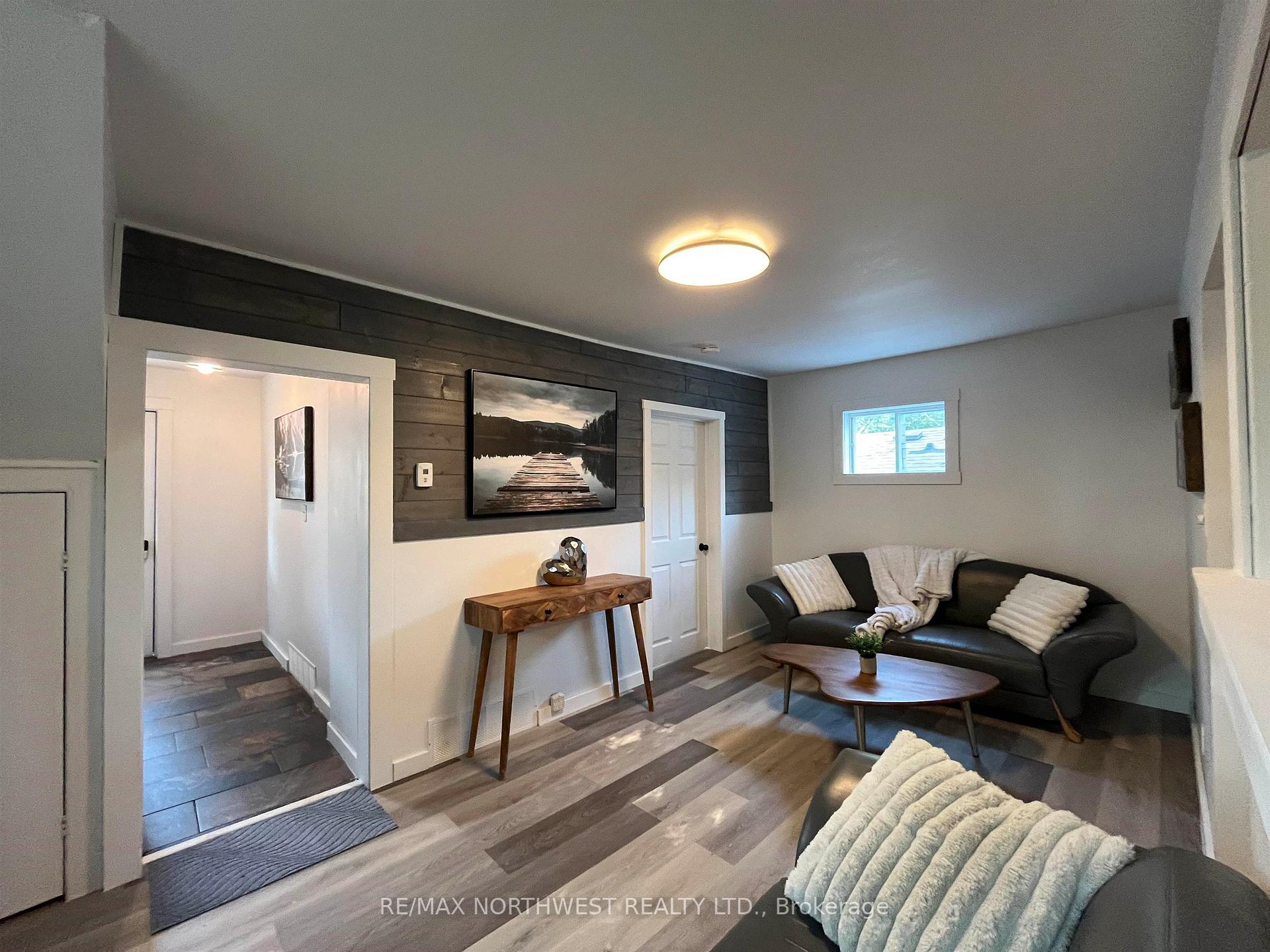 Photo 12 of 331 Third Street South, Kenora, Downtown — HOMEH