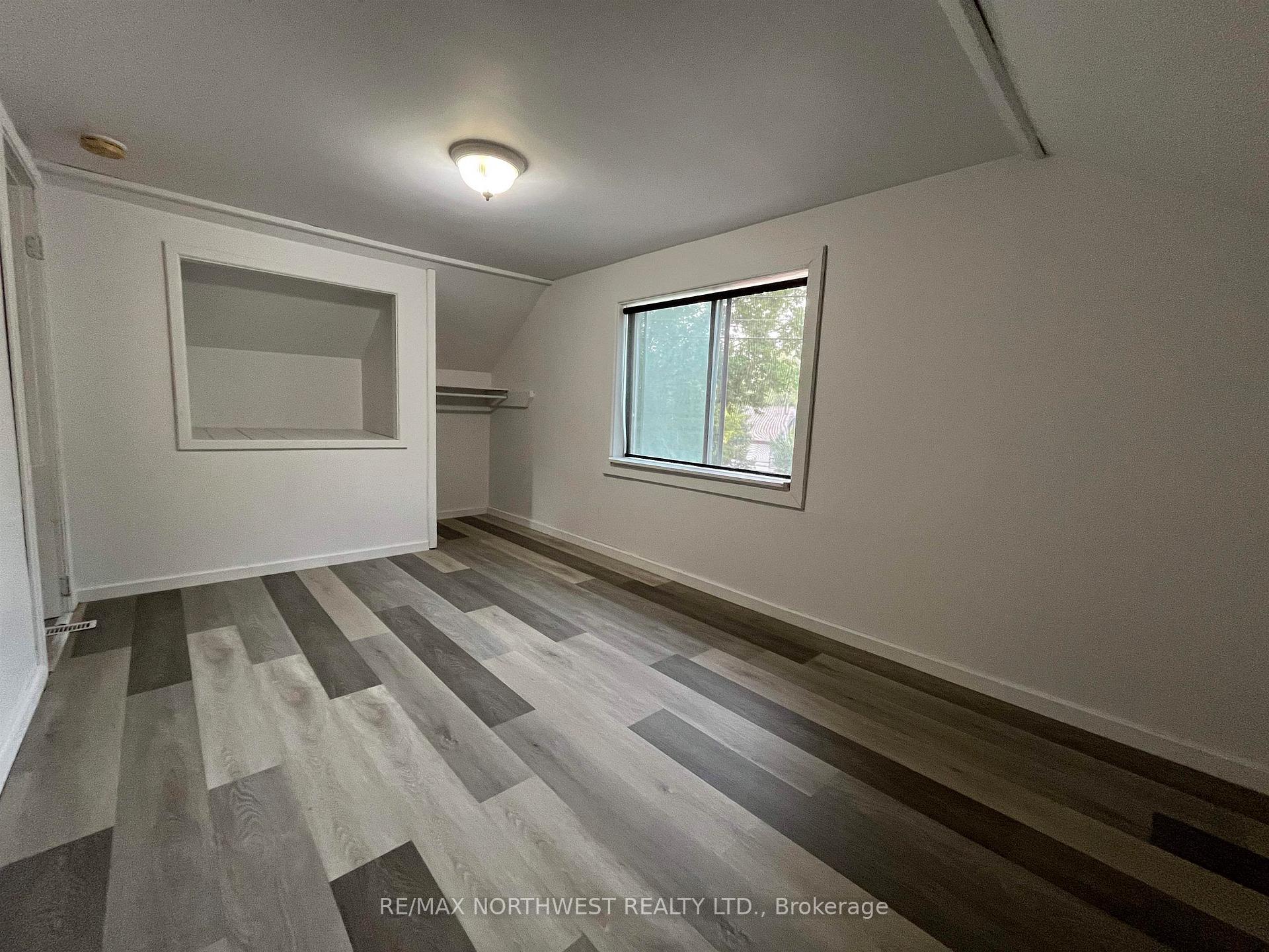 Photo 22 of 331 Third Street South, Kenora, Downtown — HOMEH