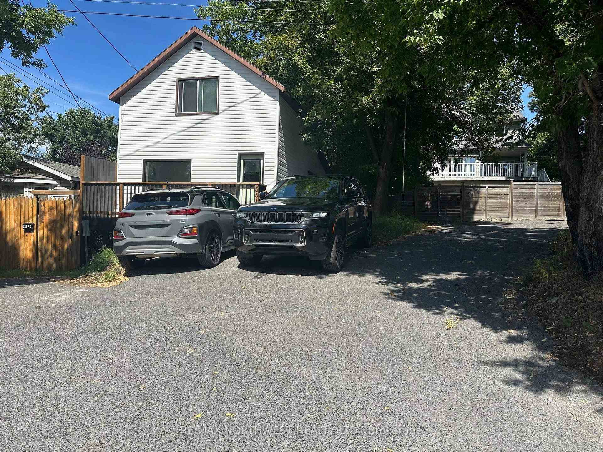 Photo 34 of 331 Third Street South, Kenora, Downtown — HOMEH