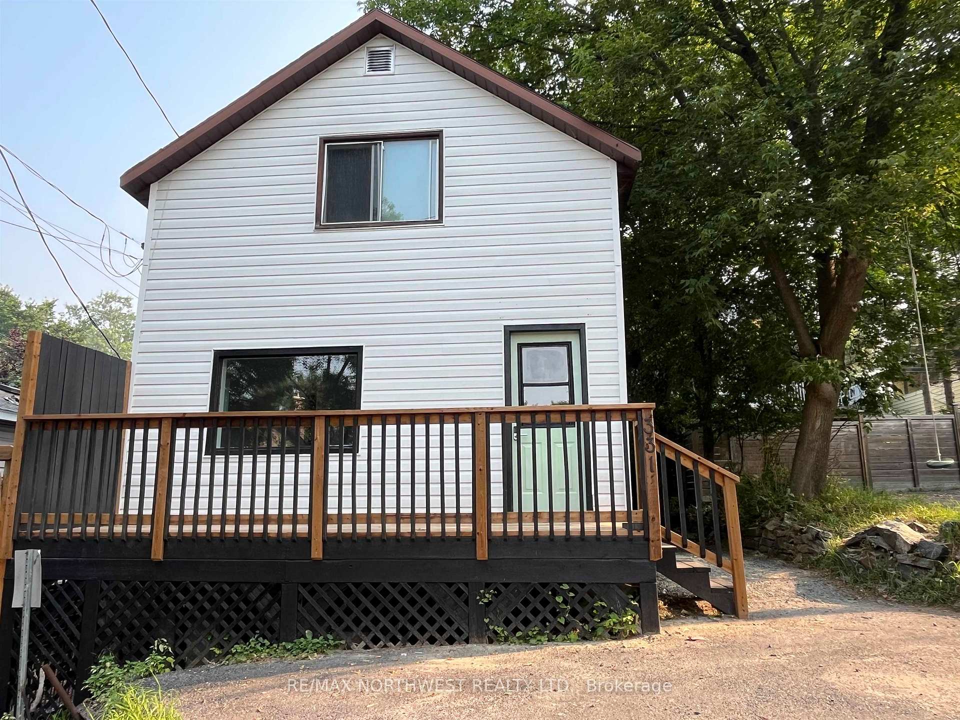 Photo 40 of 331 Third Street South, Kenora, Downtown — HOMEH