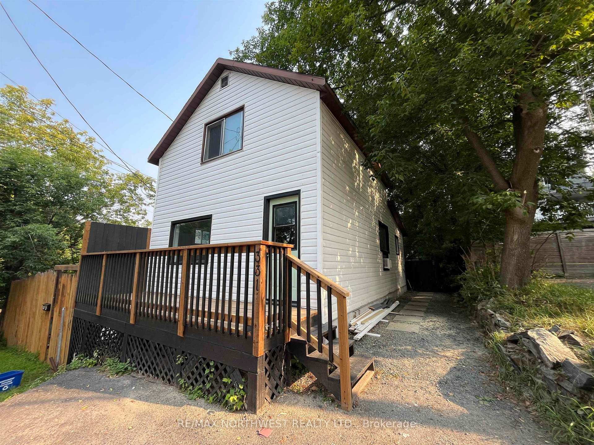Photo 41 of 331 Third Street South, Kenora, Downtown — HOMEH