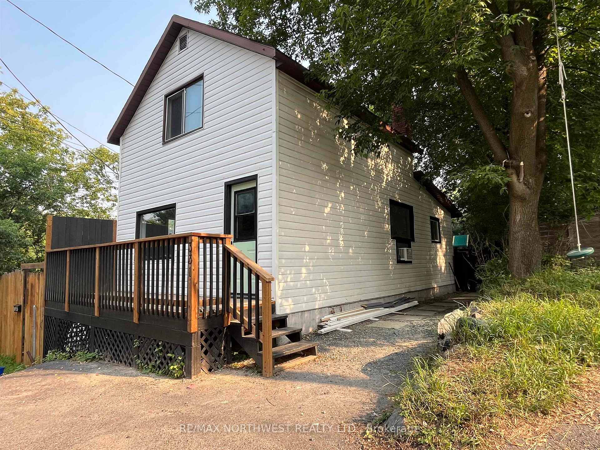 Photo 42 of 331 Third Street South, Kenora, Downtown — HOMEH