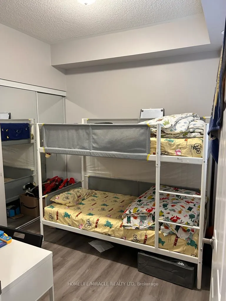 Photo 3 of Unit 206, 250 Sunny Meadow Boulevard, Brampton, Sandringham-Wellington — HOMEH