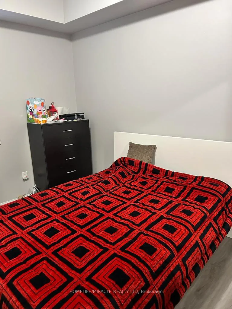 Photo 5 of Unit 206, 250 Sunny Meadow Boulevard, Brampton, Sandringham-Wellington — HOMEH