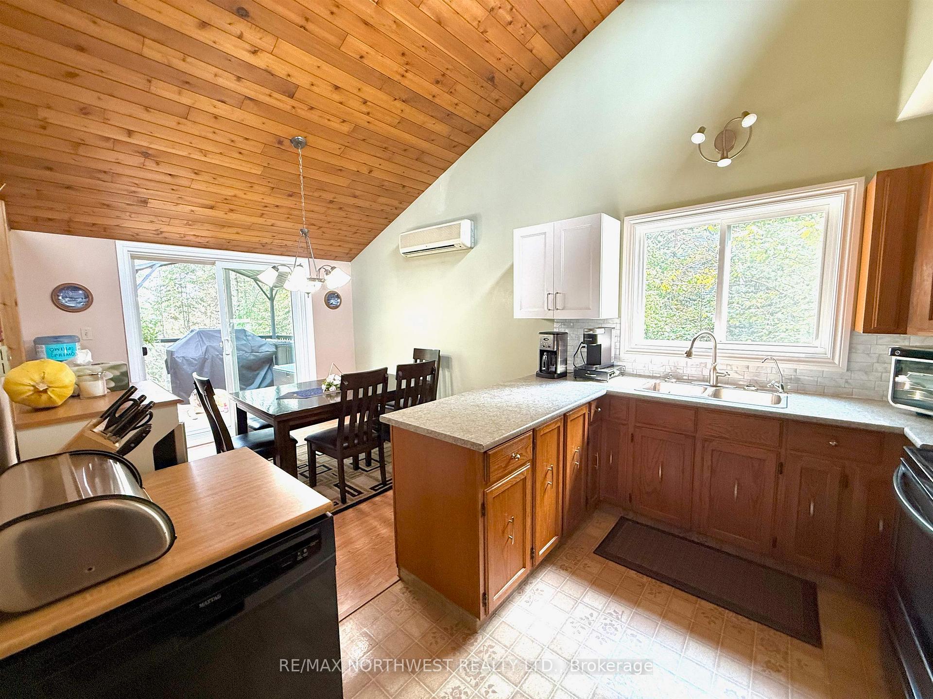 Photo 9 of 167 Hilly Lake Road, Kenora, Kenora East — HOMEH