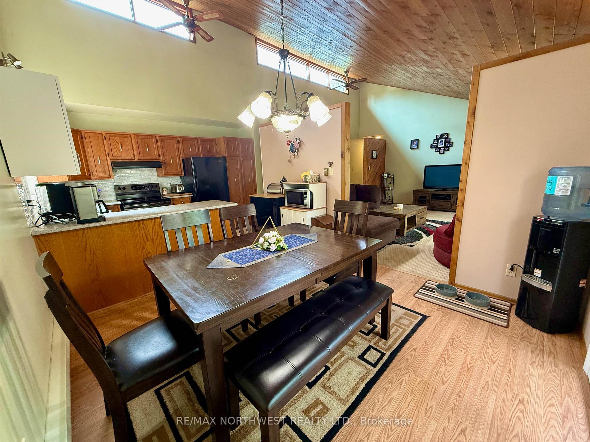 Photo 12 of 167 Hilly Lake Road, Kenora, Kenora East — HOMEH