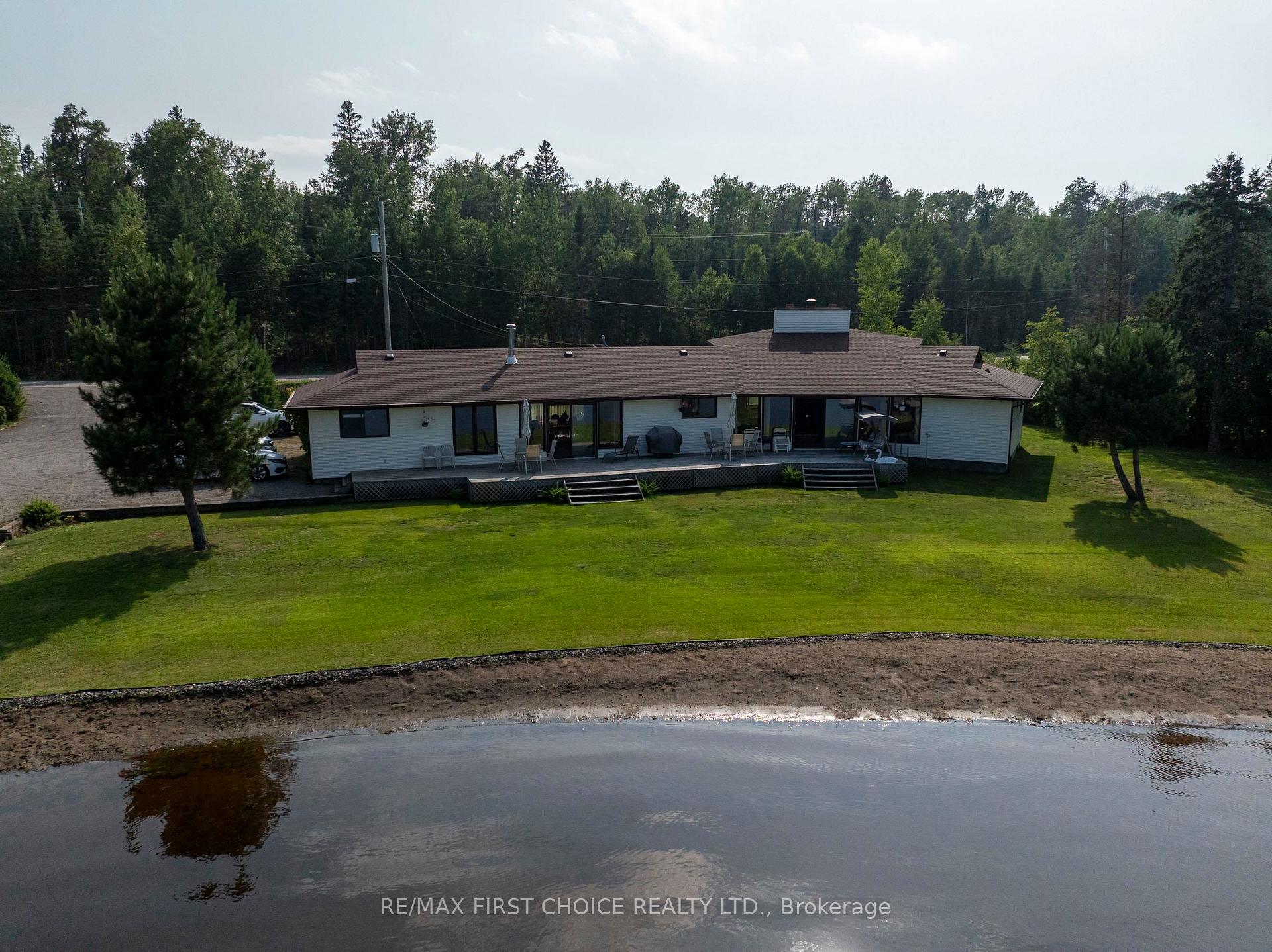 Photo 5 of 13316 Gilbride Road, Thunder Bay Remote Area, Ware — HOMEH