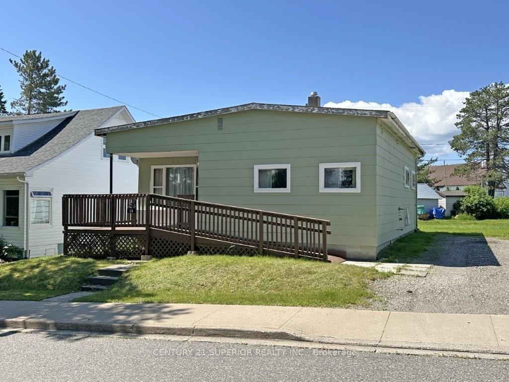 Photo 1 of 10 Riverview Street, Nipigon — HOMEH
