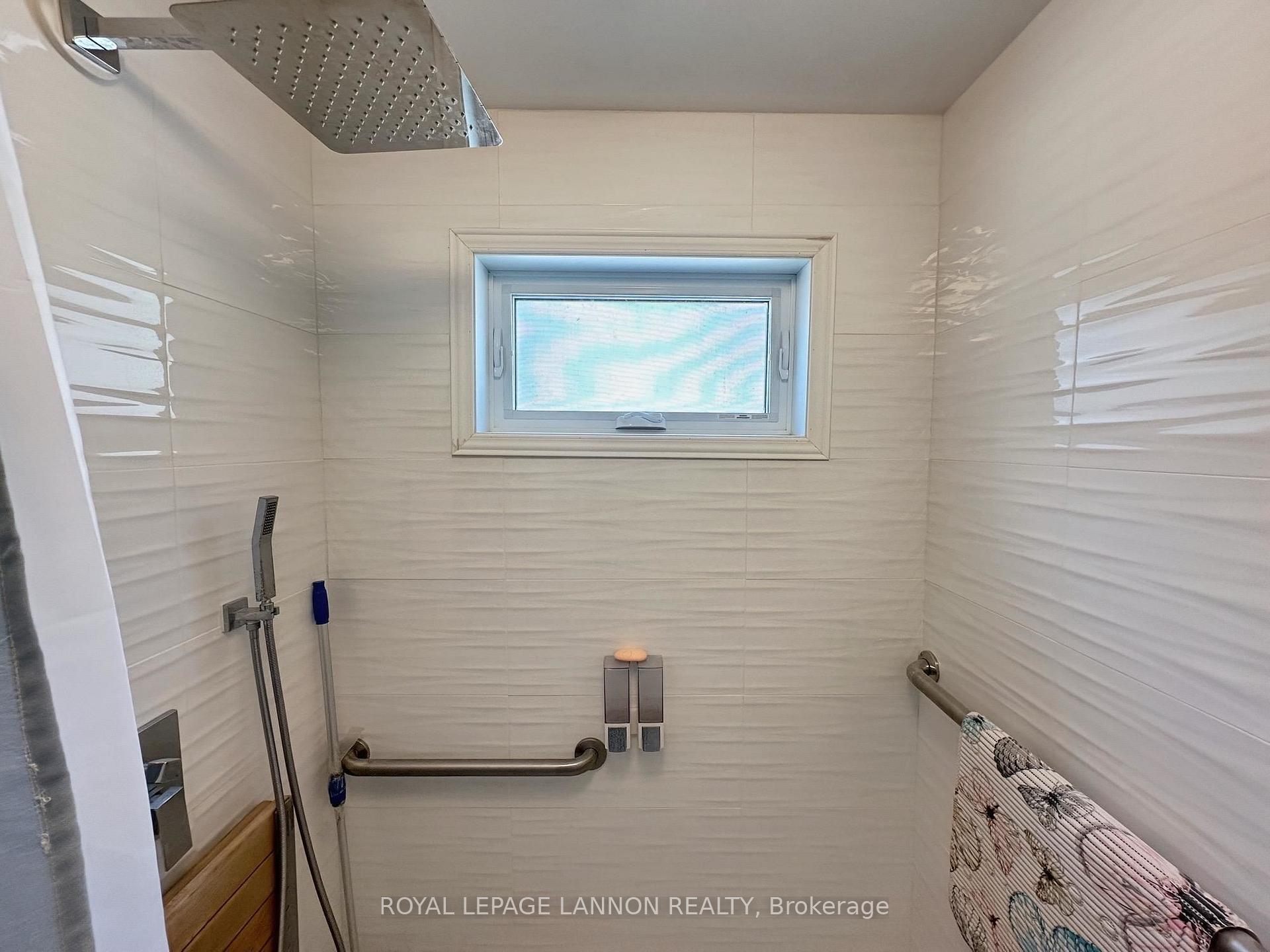 Photo 13 of 104 Edith Avenue, Greenstone — HOMEH