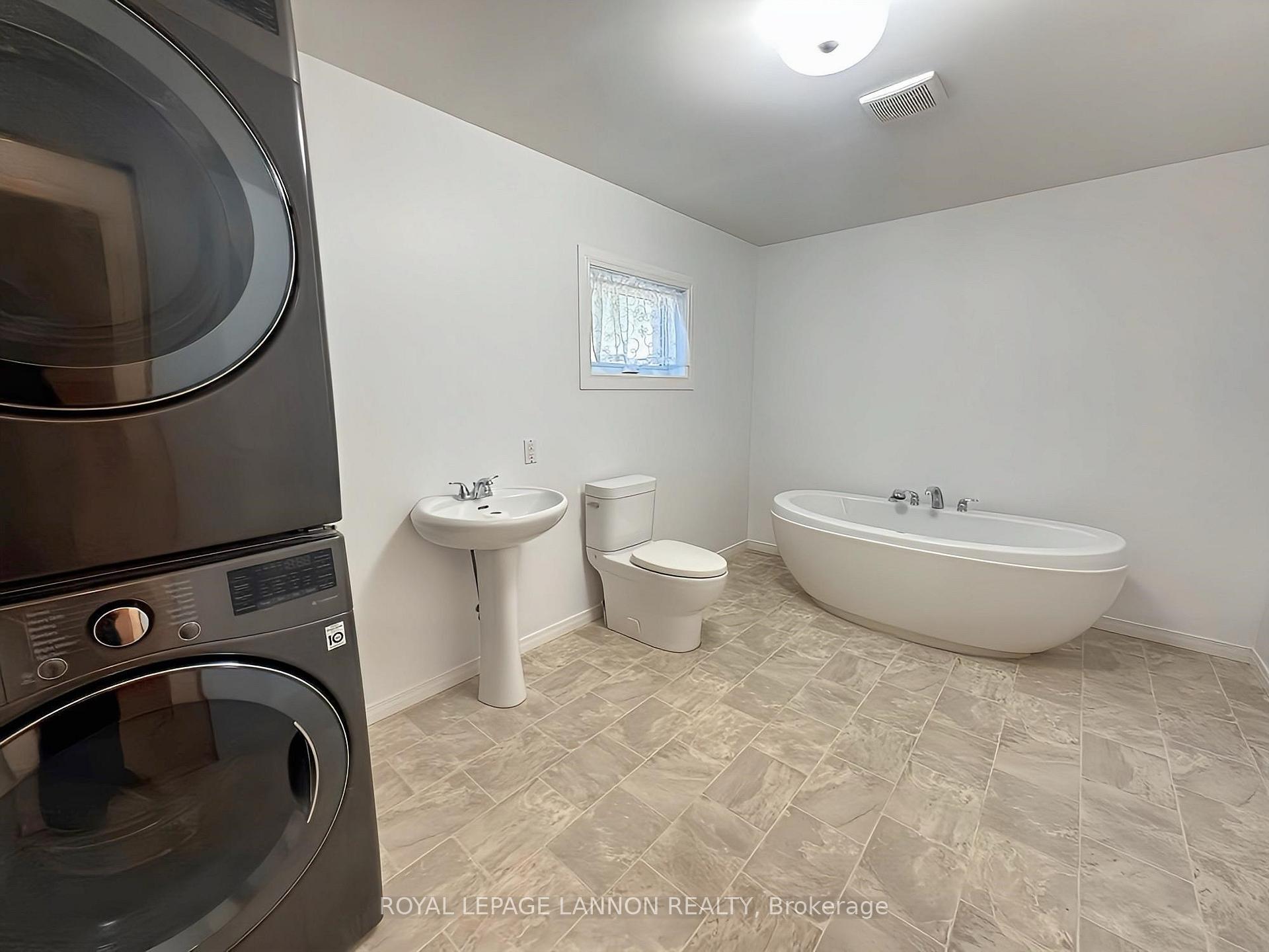 Photo 15 of 104 Edith Avenue, Greenstone — HOMEH