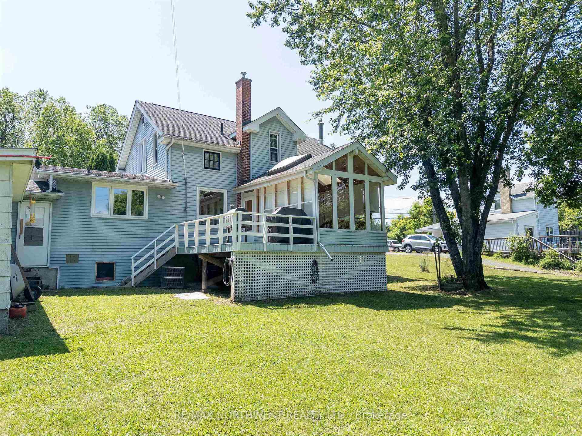 Photo 1 of 824 River Drive, Kenora, Lakeside — HOMEH